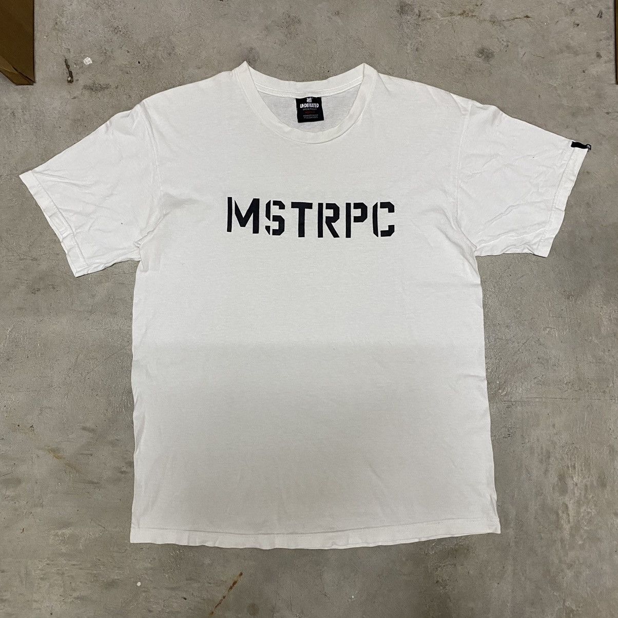 Undefeated Masterpiece Tee