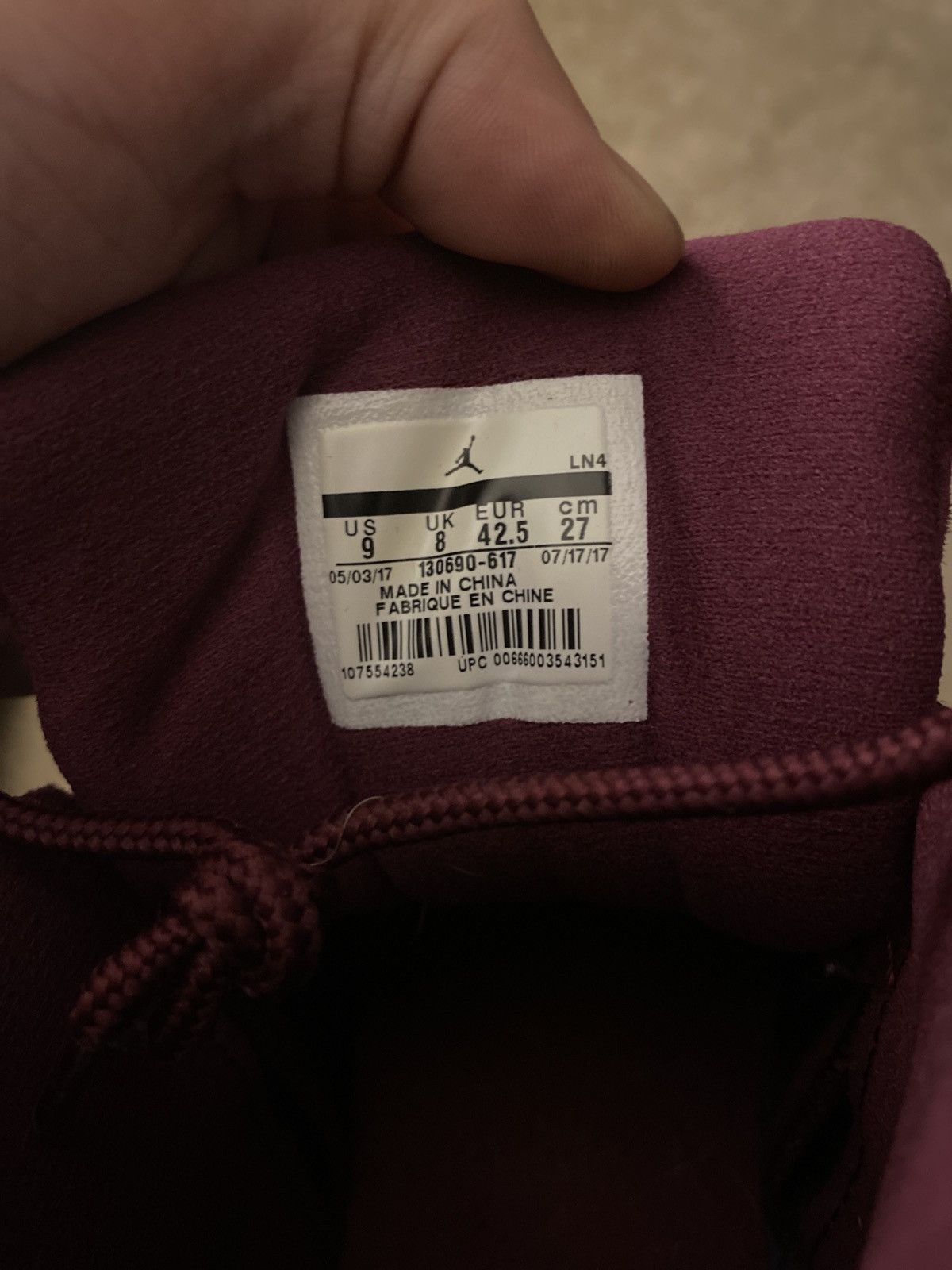 Jordan Brand Air Jordan 12 Retro Bordeaux 2017 Size US 9 / EU 42 - 8 Thumbnail