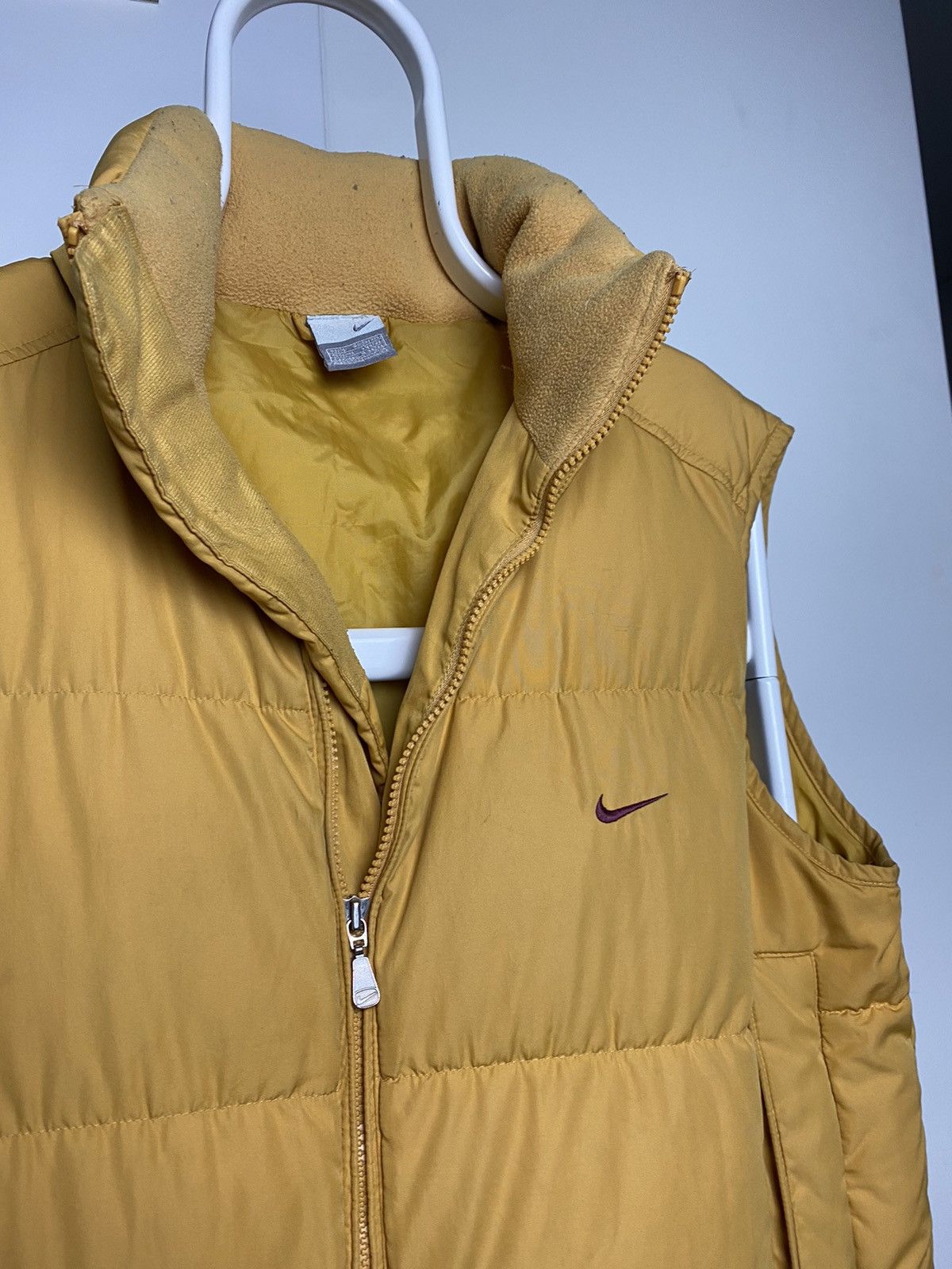 Nike × Vintage Nike vintage yellow puffer vest small swoosh 2000s Size US S / EU 44-46 / 1 - 4 Thumbnail