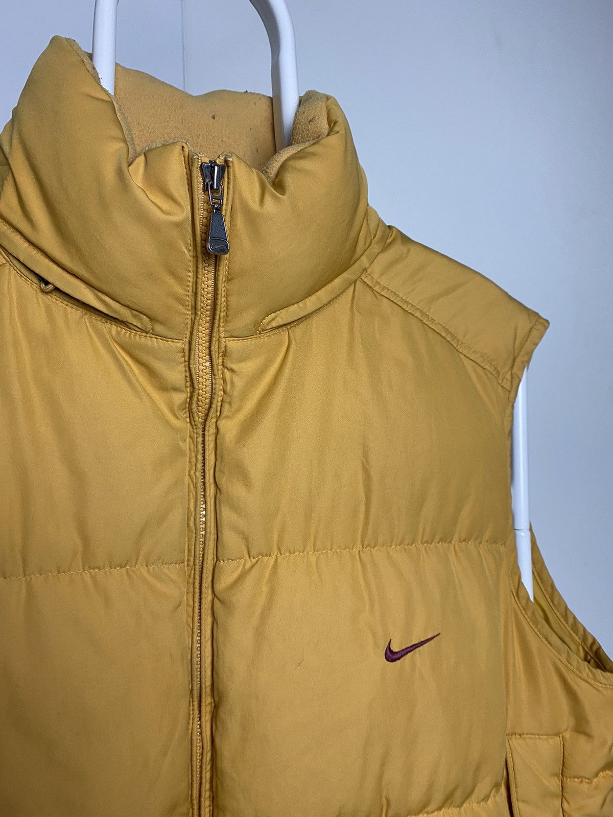 Nike × Vintage Nike vintage yellow puffer vest small swoosh 2000s Size US S / EU 44-46 / 1 - 2 Thumbnail