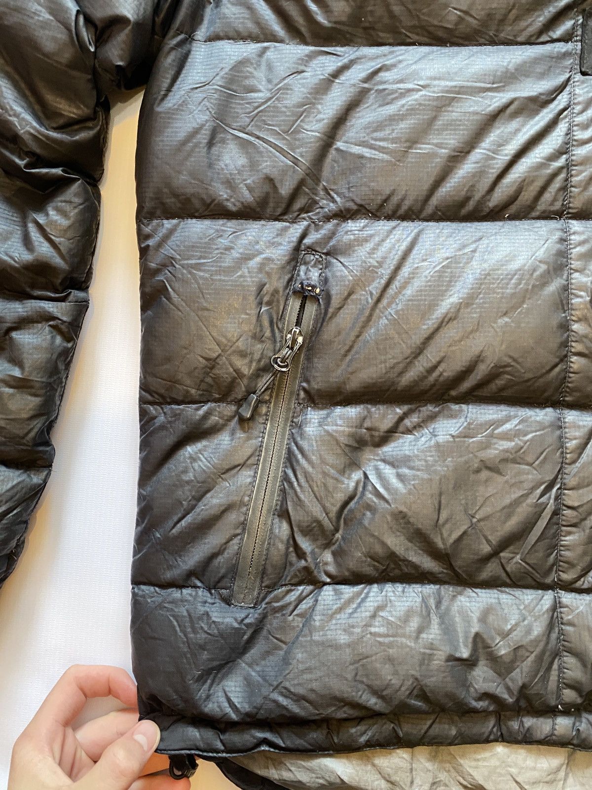 Canada Goose Canada Goose down jacket reflective Size US L / EU 52-54 / 3 - 4 Thumbnail