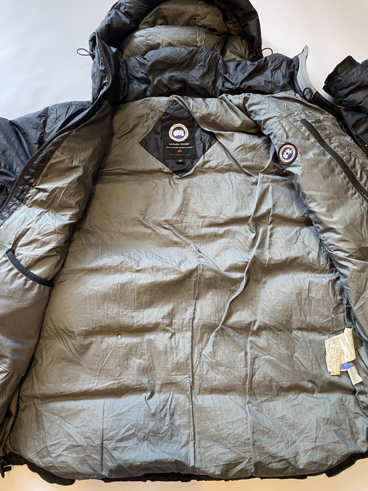 Canada Goose Canada Goose down jacket reflective Size US L / EU 52-54 / 3 - 2 Thumbnail