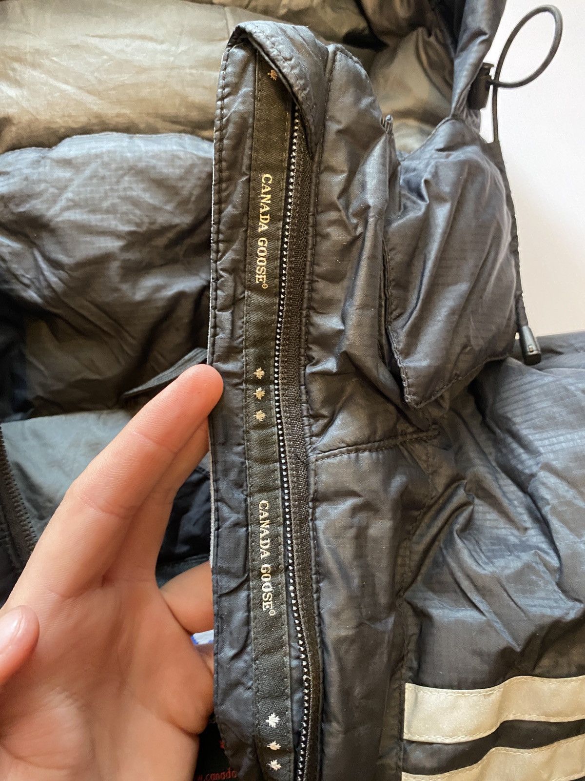 Canada Goose Canada Goose down jacket reflective Size US L / EU 52-54 / 3 - 7 Thumbnail
