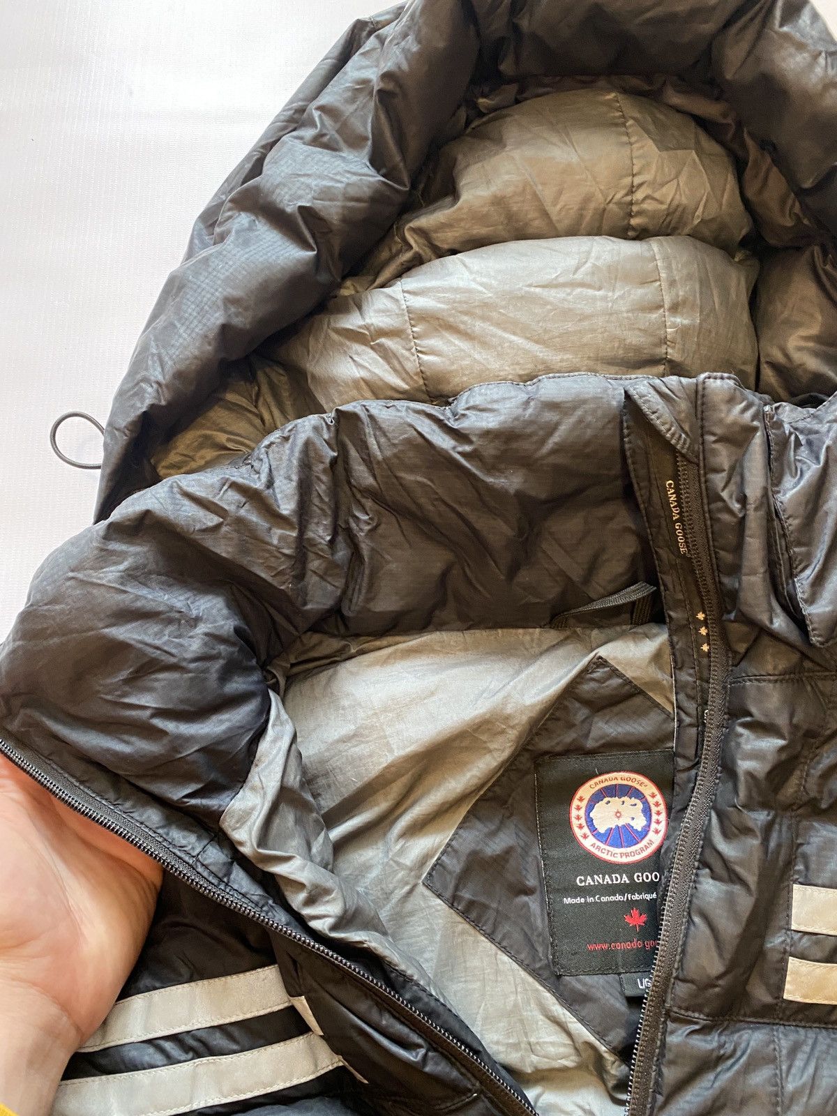 Canada Goose Canada Goose down jacket reflective Size US L / EU 52-54 / 3 - 9 Thumbnail