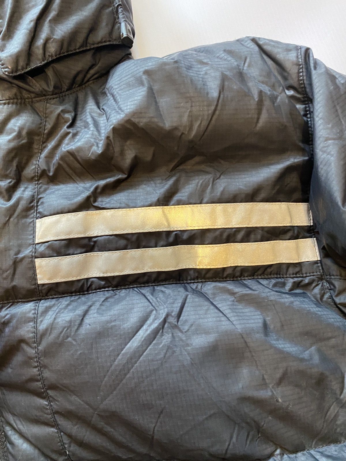 Canada Goose Canada Goose down jacket reflective Size US L / EU 52-54 / 3 - 10 Thumbnail