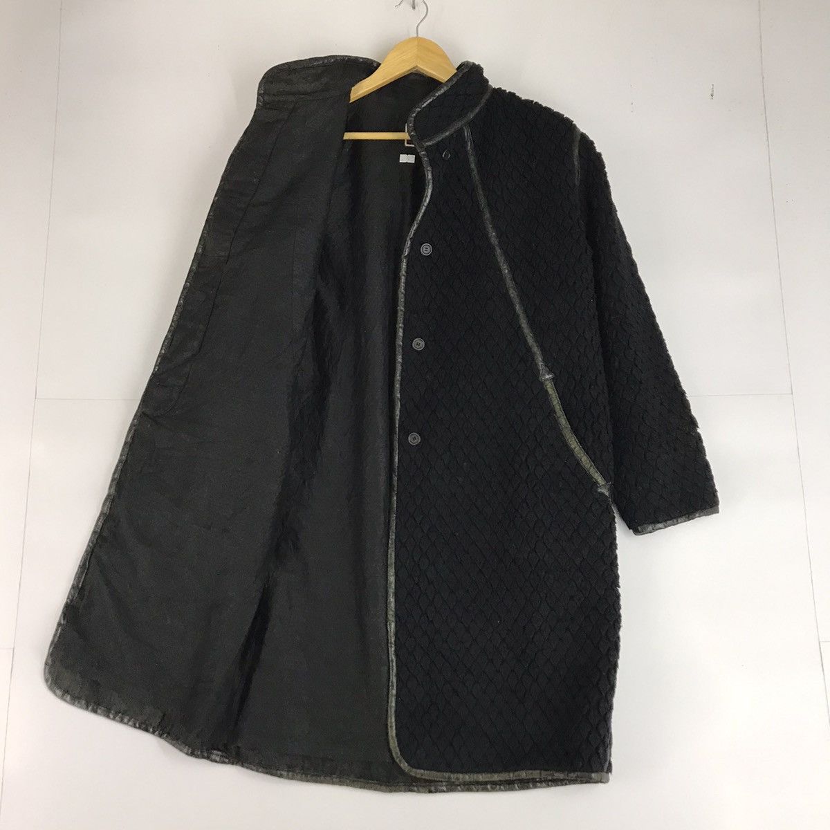 Issey Miyake Issey Miyake 70s Brand Lebel line leather Design Pangolin Size L / US 10 / IT 46 - 10 Thumbnail