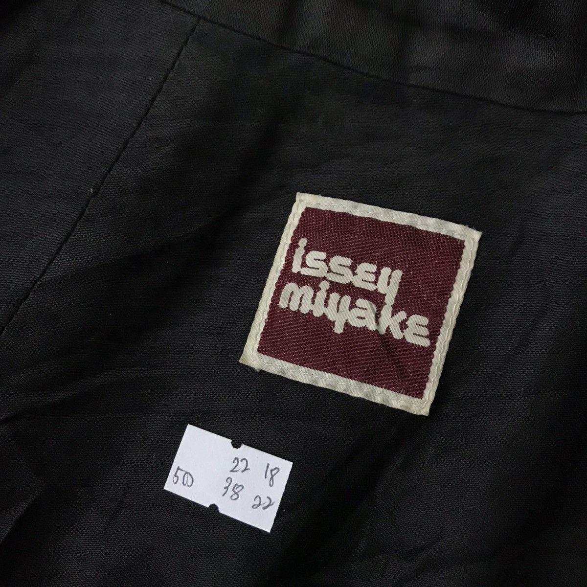 Issey Miyake Issey Miyake 70s Brand Lebel line leather Design Pangolin Size L / US 10 / IT 46 - 11 Thumbnail