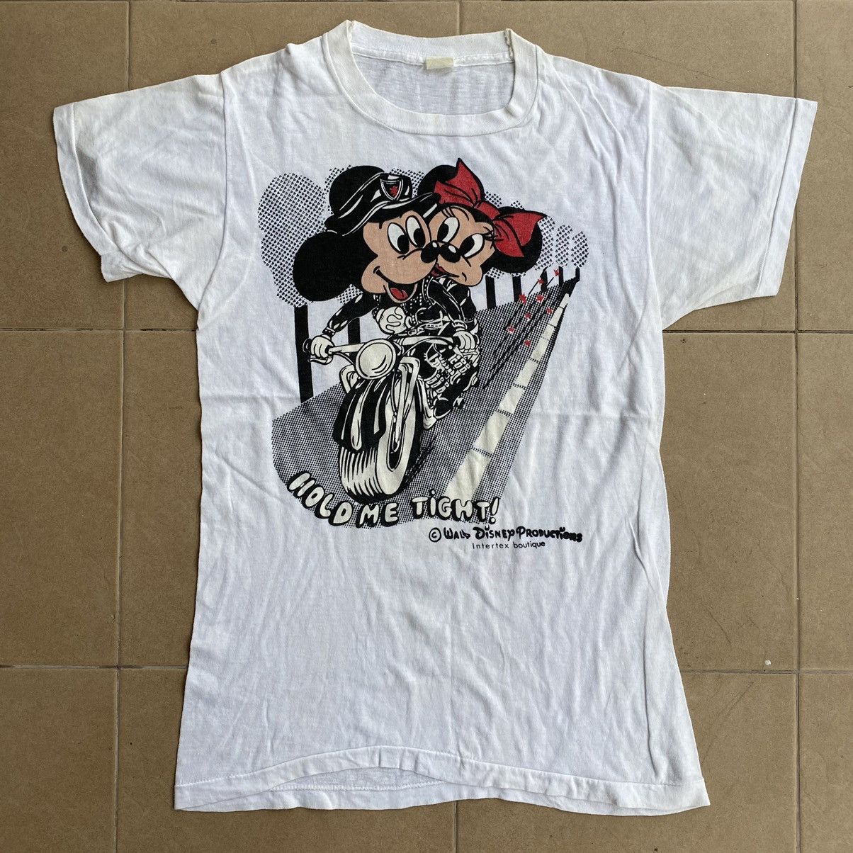 Vintage 90s Disney Mickey Mouse T-Shirt Large Pants Down