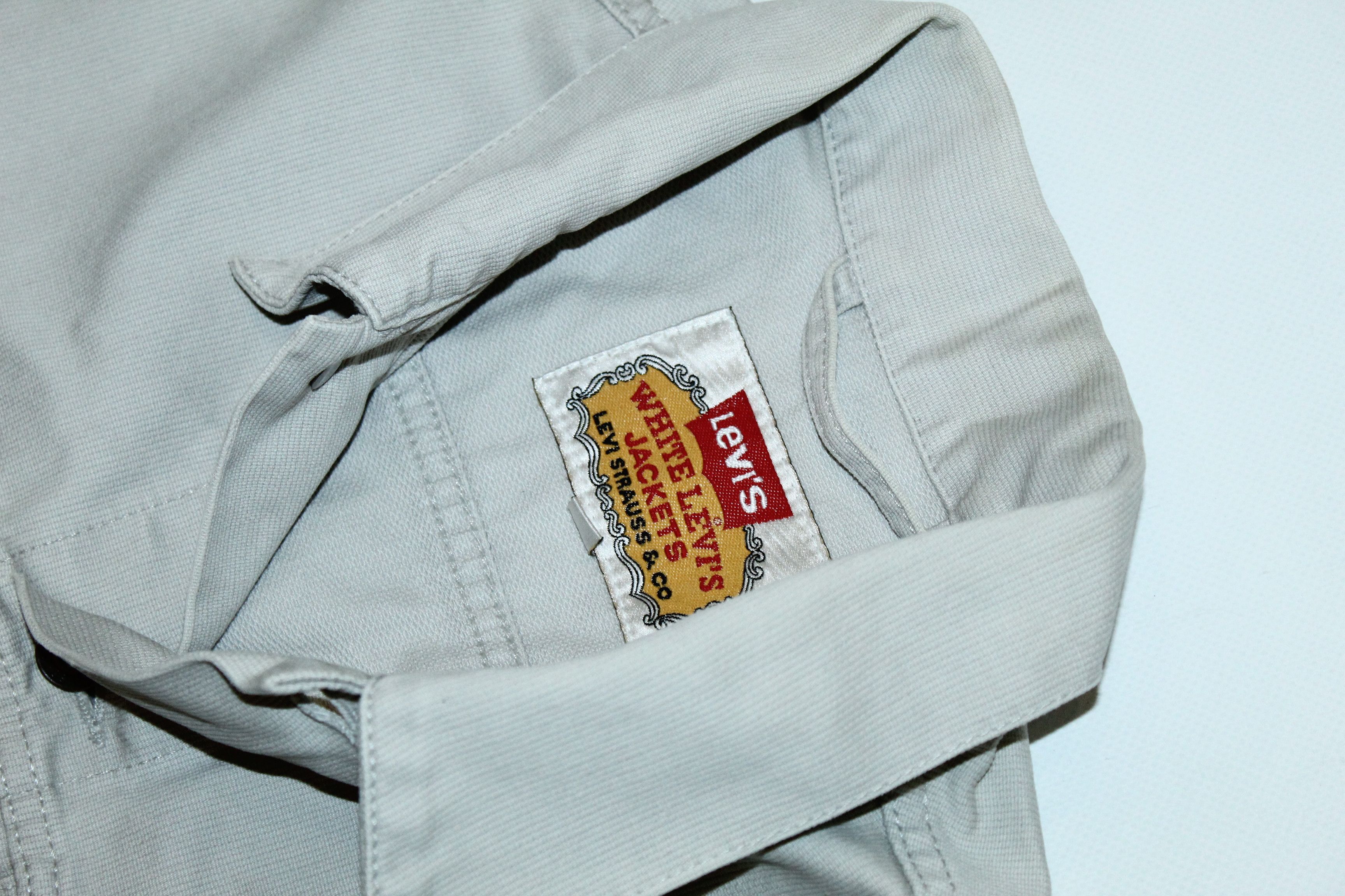 Levi's Vintage Clothing RARE VTG💥80's Italy. White Levi's Jackets.Cropp design Size US S / EU 44-46 / 1 - 5 Thumbnail