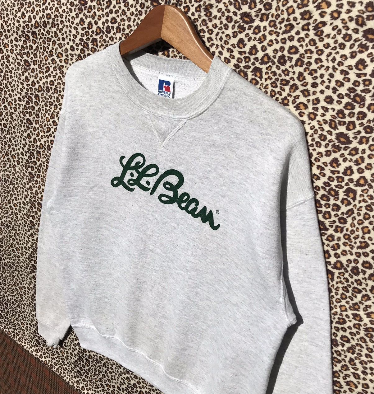 L.L. Bean × Vintage Vintage 90s L.L.Bean Sweatshirt Spellout. Size US XS / EU 42 / 0 - 4 Thumbnail