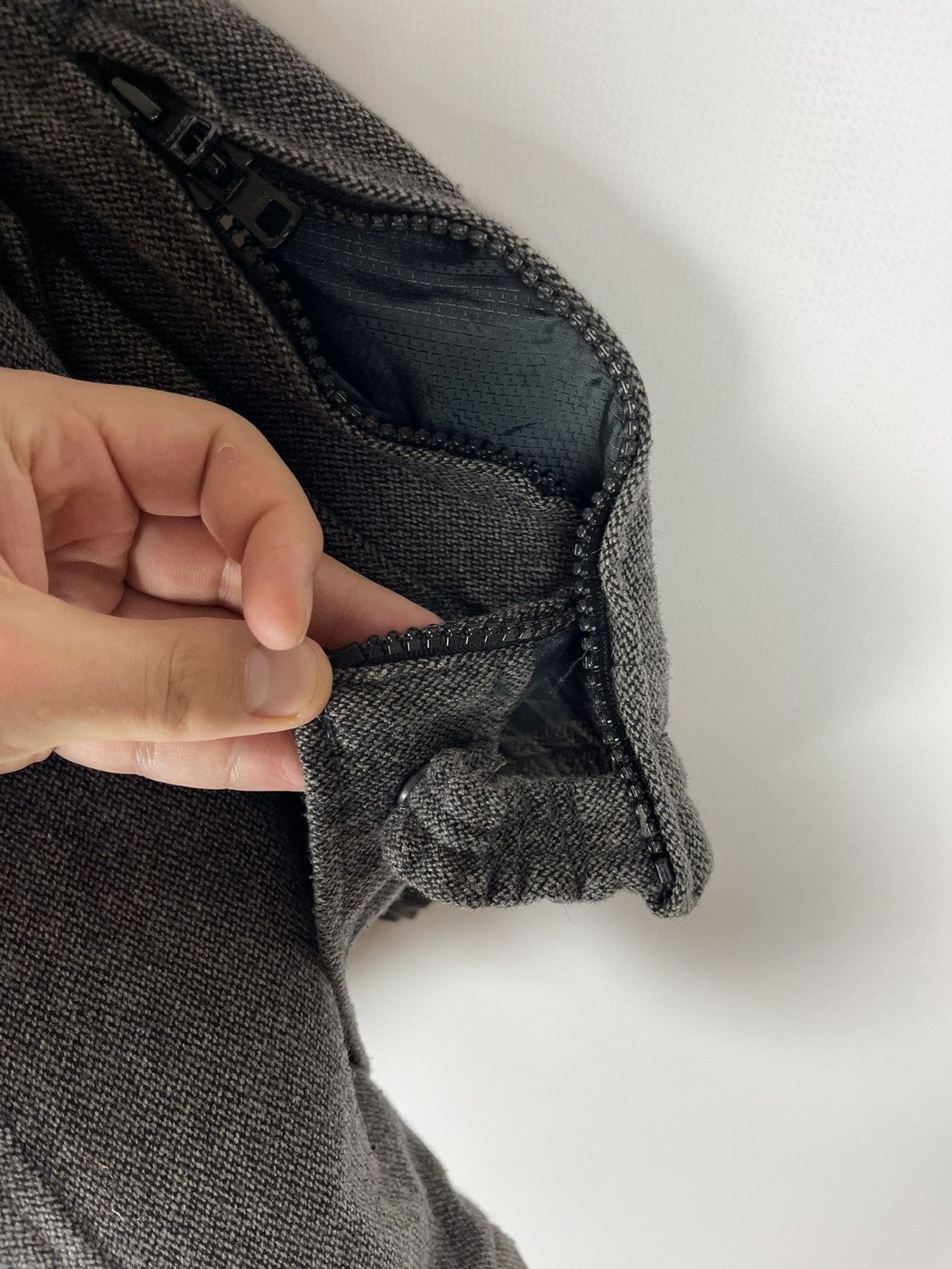 Other Blauer USA wool grey bomber jacket with removable lining Size US L / EU 52-54 / 3 - 11 Thumbnail