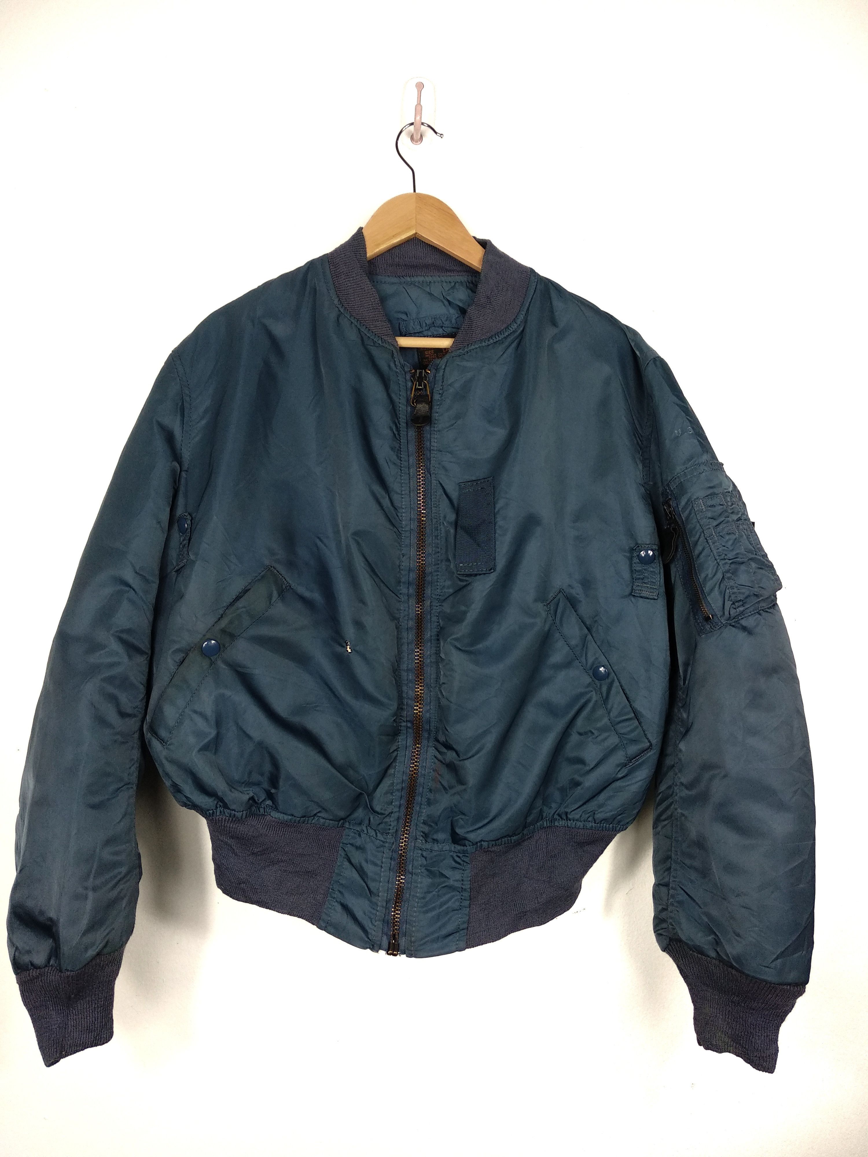 Alpha Industries × Vintage Vintage Ma-1 Aplha Industries Flying Men's. U.S AIR Force Size US M / EU 48-50 / 2 - 1 Thumbnail