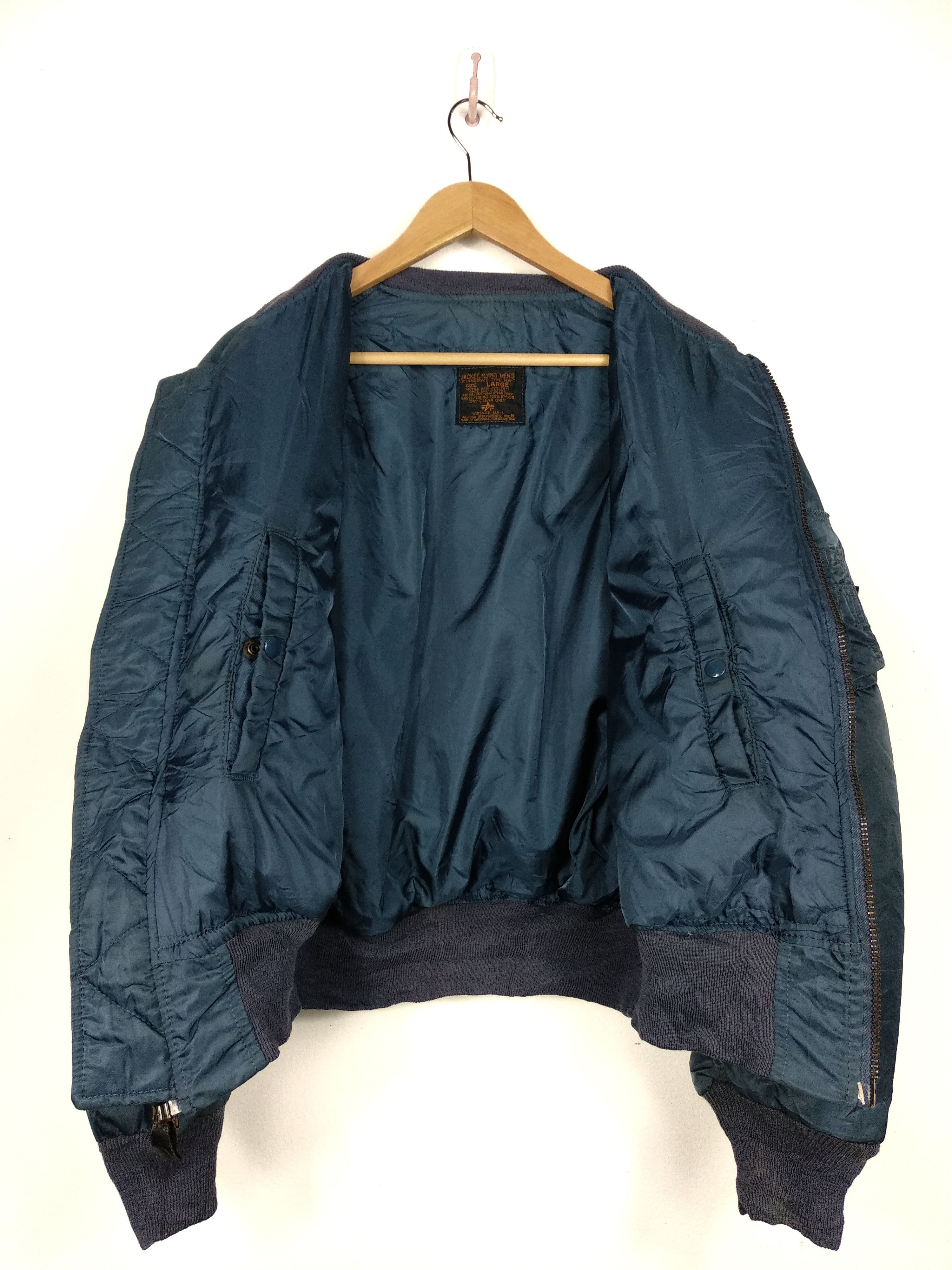 Alpha Industries × Vintage Vintage Ma-1 Aplha Industries Flying Men's. U.S AIR Force Size US M / EU 48-50 / 2 - 5 Thumbnail