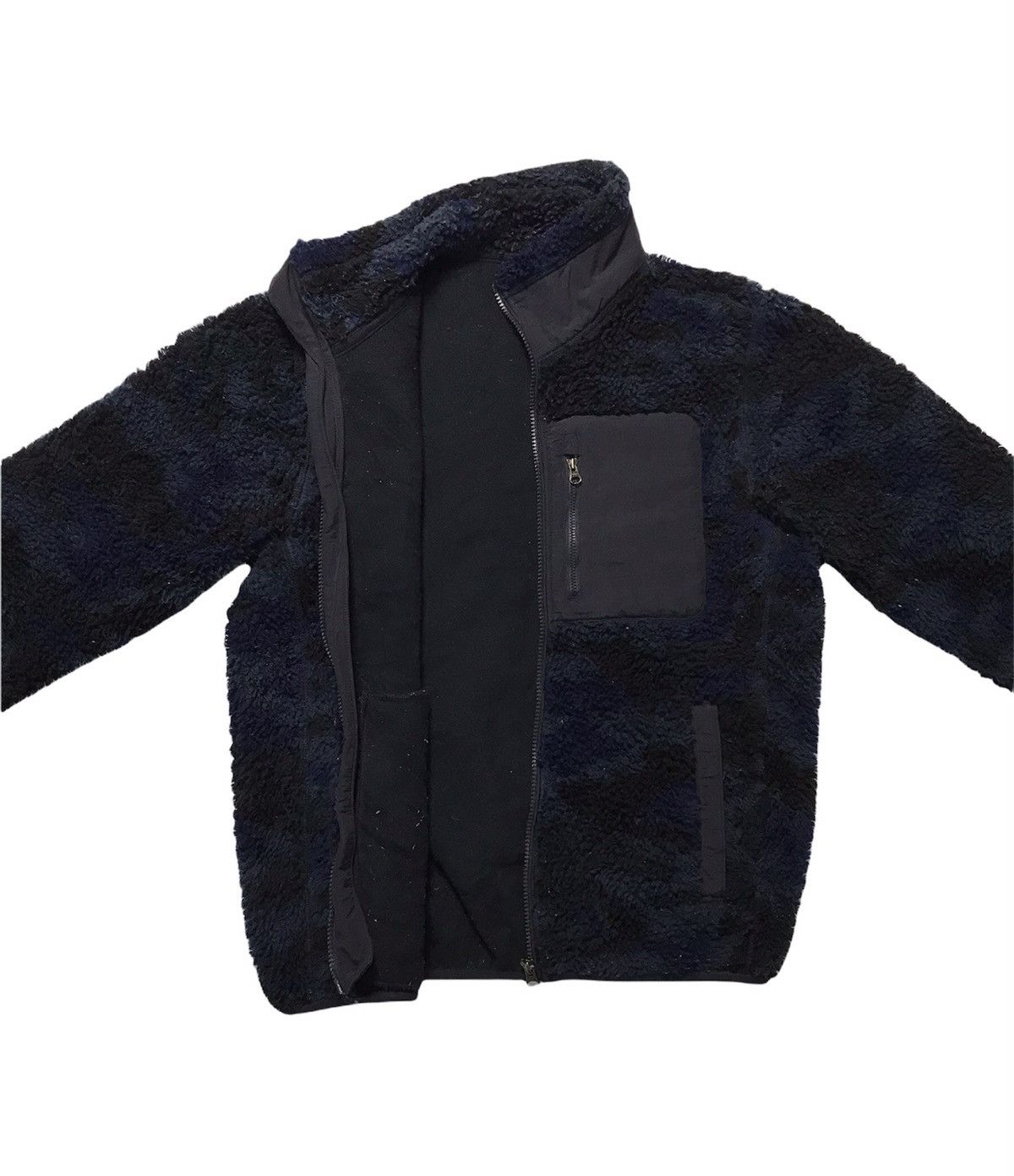 Japanese Brand × Uniqlo × Vintage Uniqlo Deep Pile Camo Sherpa/Fleece Jacket Size US M / EU 48-50 / 2 - 3 Thumbnail