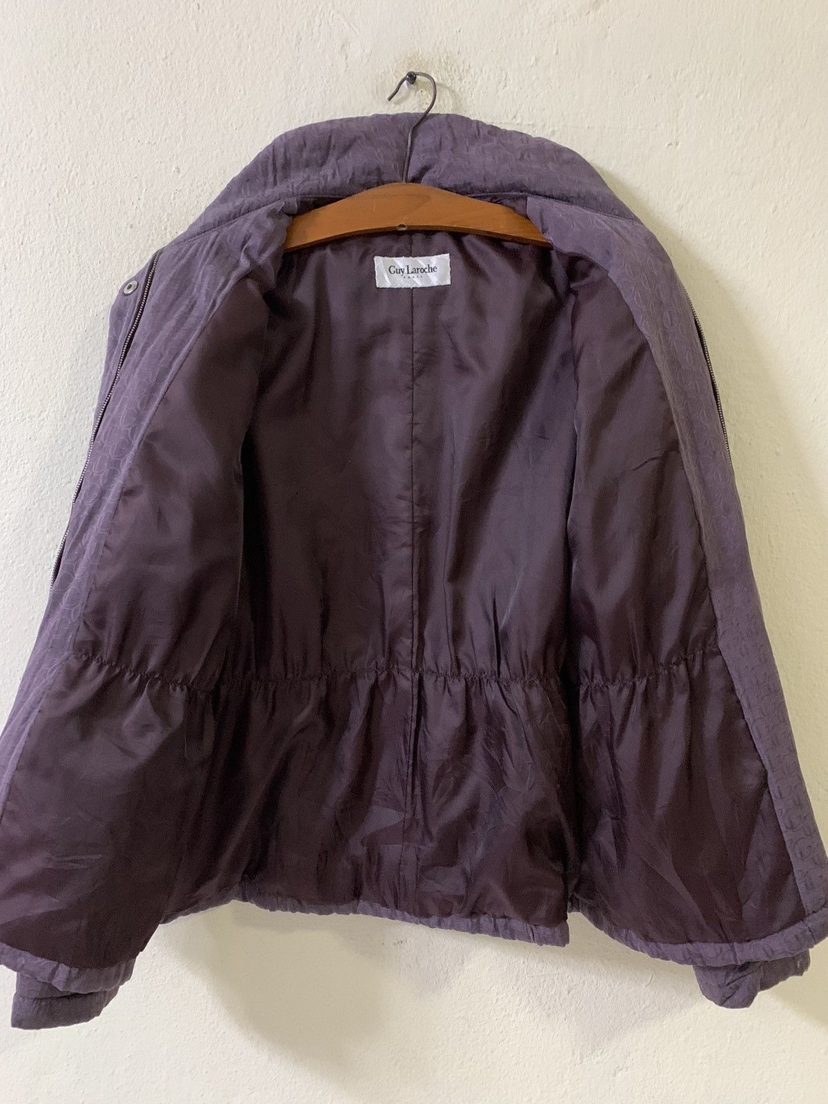 Guy Laroche Guy Laroche Monogram Jacket Size M / US 6-8 / IT 42-44 - 11 Thumbnail