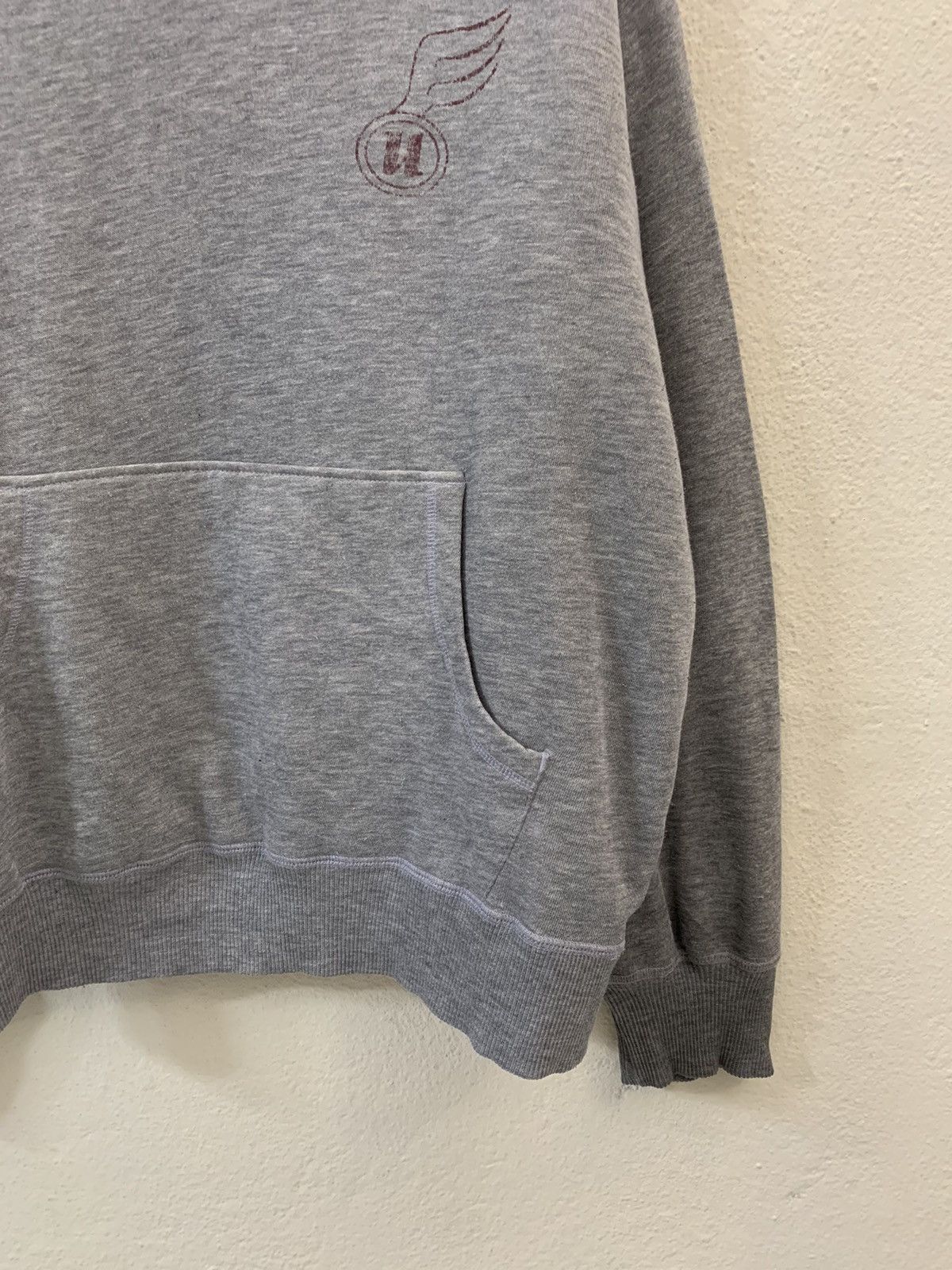 Uniqlo Vintage Uniqlo Hoodie Size US L / EU 52-54 / 3 - 2 Thumbnail