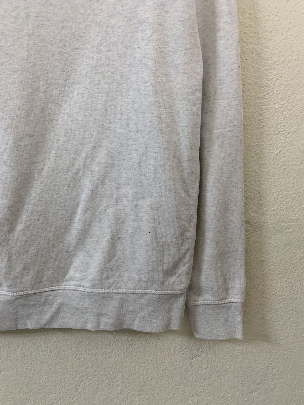 Japanese Brand Trendy & Rare Vintage 2002 Sweatshirt Size US S / EU 44-46 / 1 - 8 Thumbnail