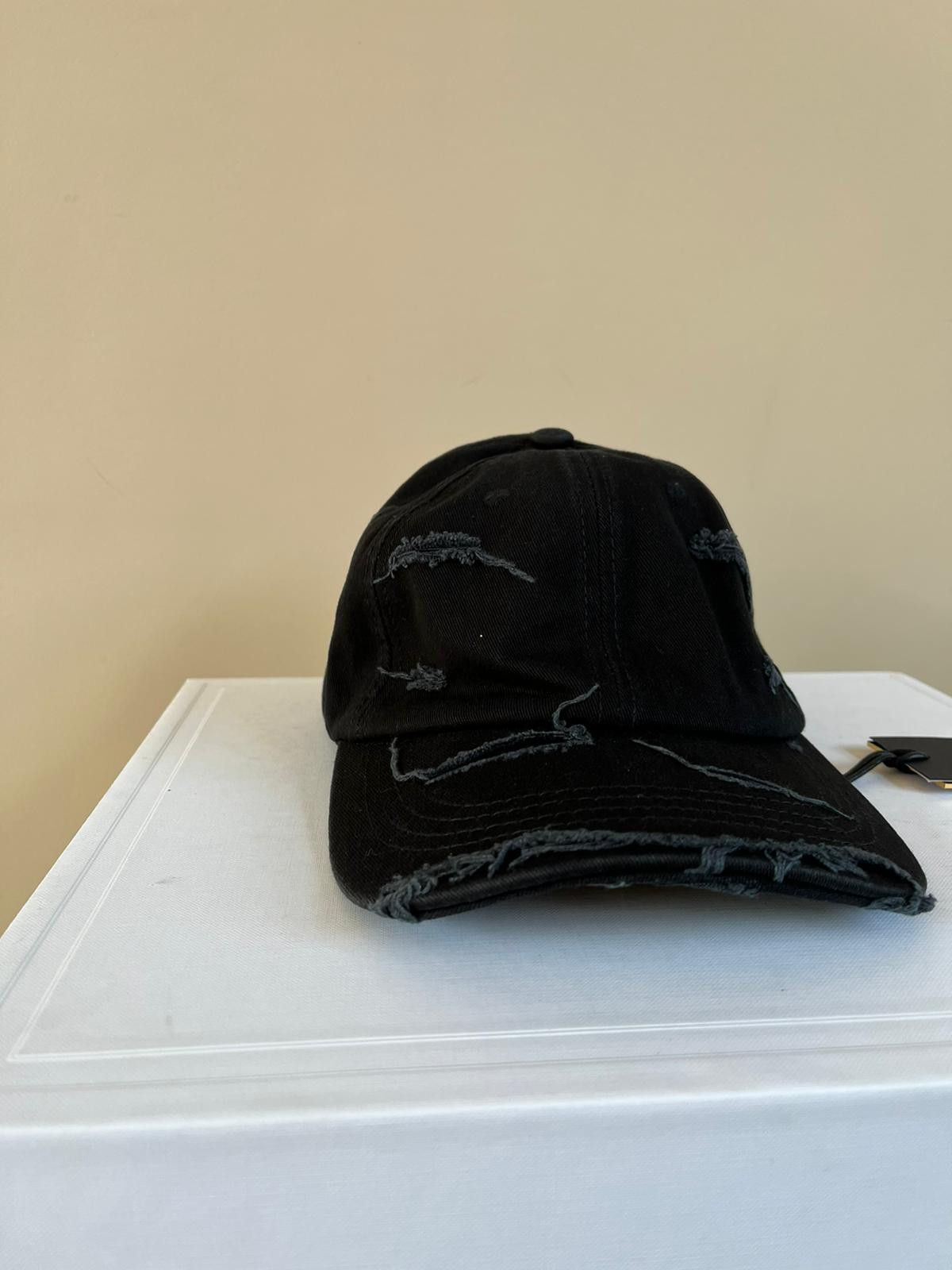 Palm Angels Ripped Logo Cap in Black/White Size ONE SIZE - 3 Thumbnail