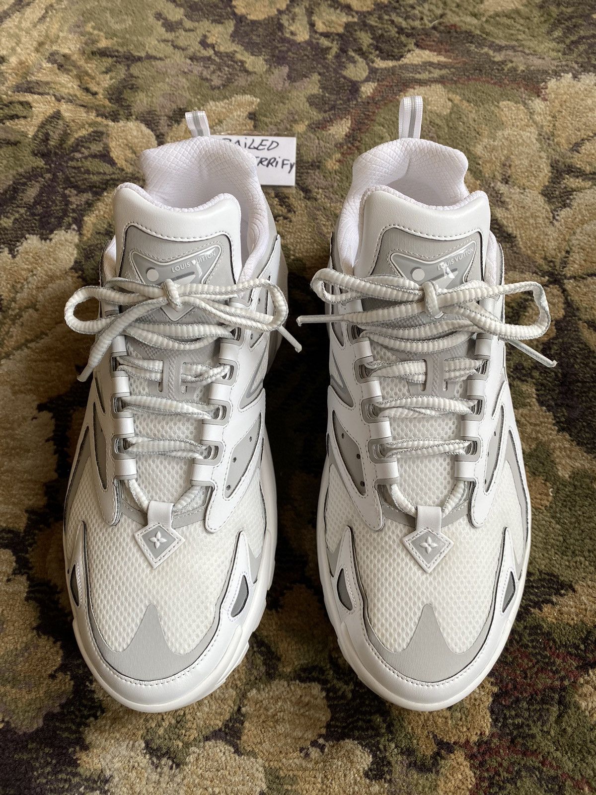 Louis Vuitton Louis Vuitton Runner Tactic Sneakers Size US 10 / EU 43 - 3 Thumbnail