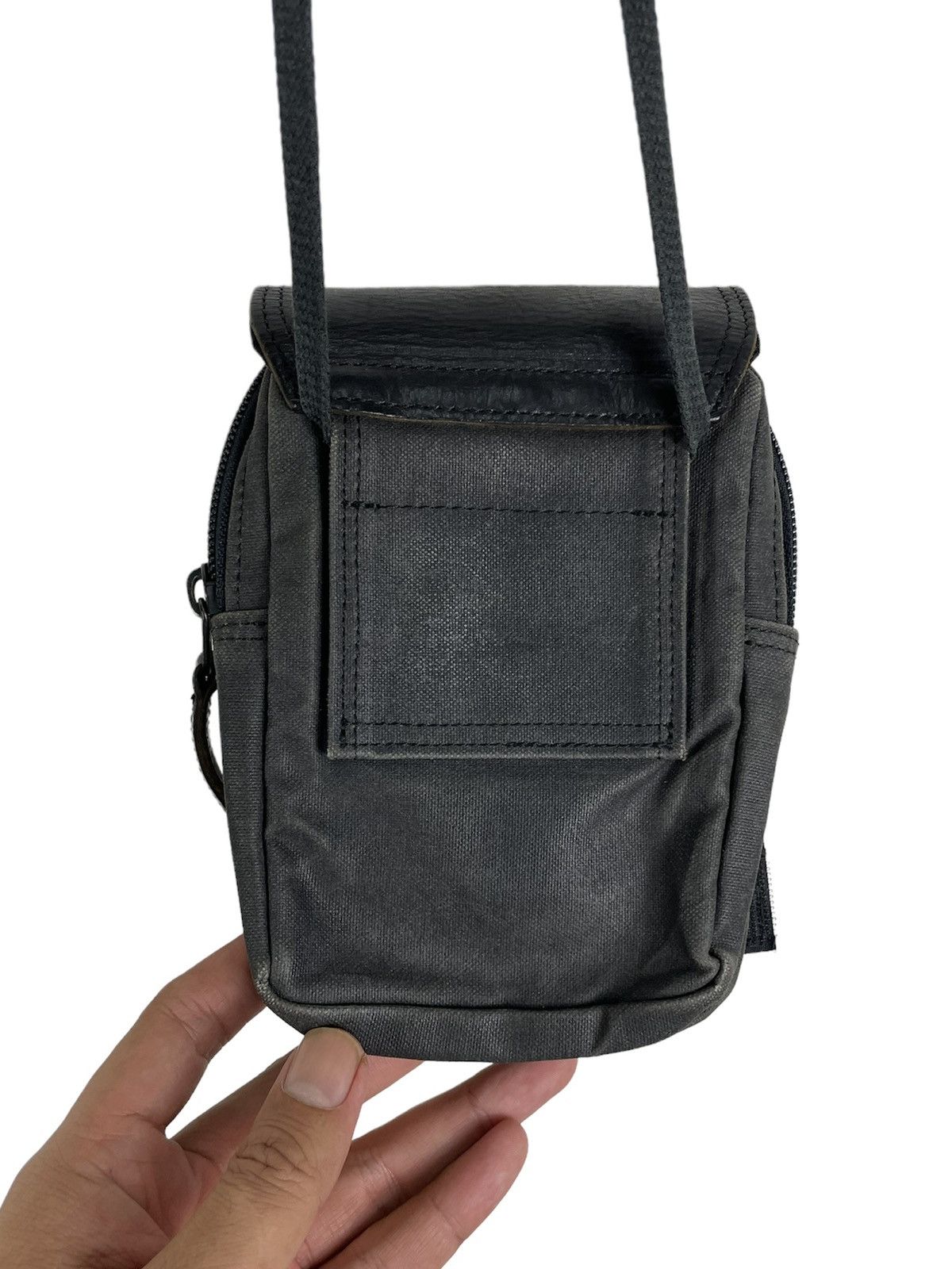 Leather Porter Yoshida Japan Vegetable Tanned Leather Crossbody Bag Size ONE SIZE - 9 Thumbnail
