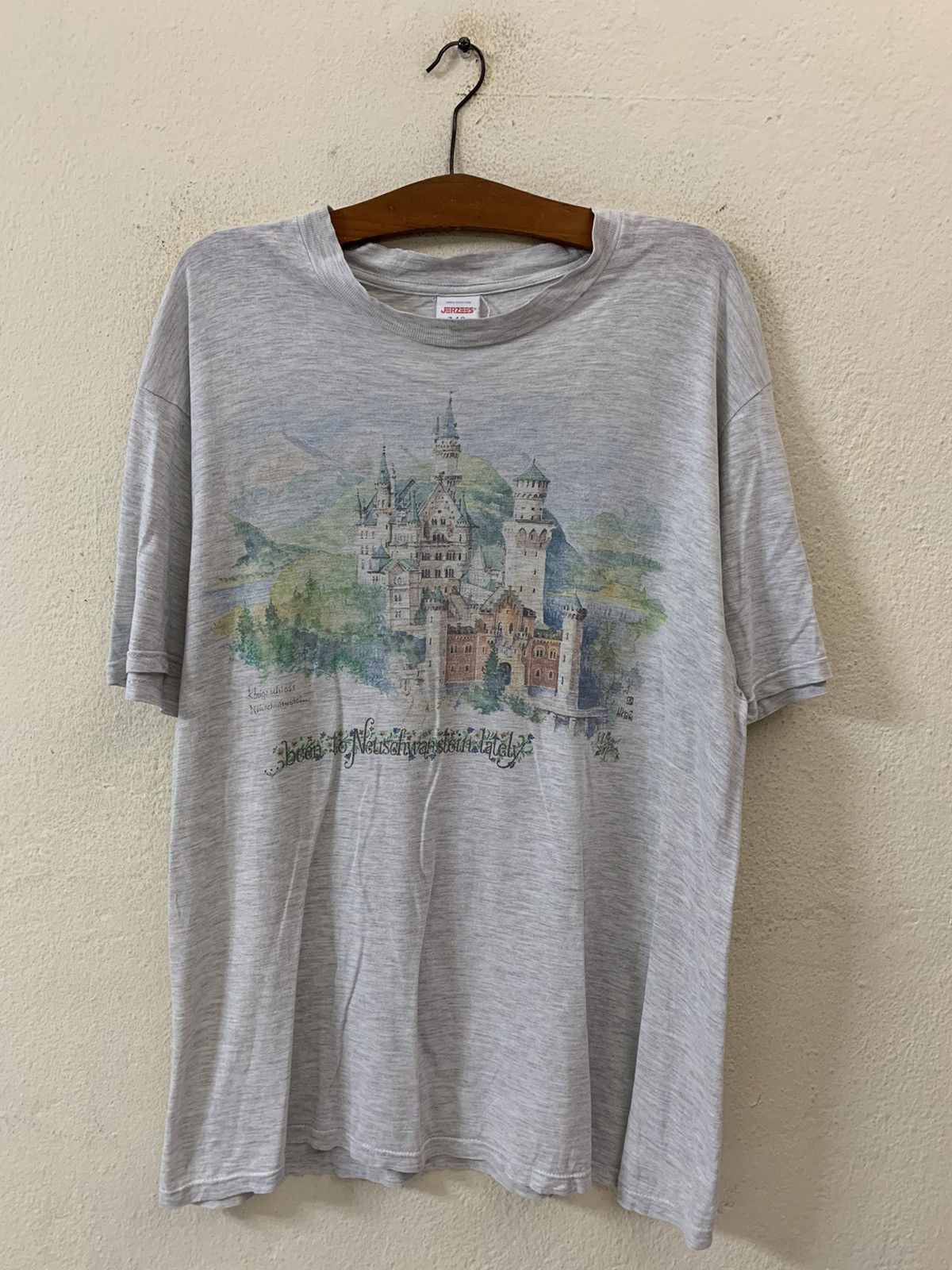 Jerzees Jerzees Konigs Scloss Neuschwanstein Tee Size US M / EU 48-50 / 2 - 1 Thumbnail