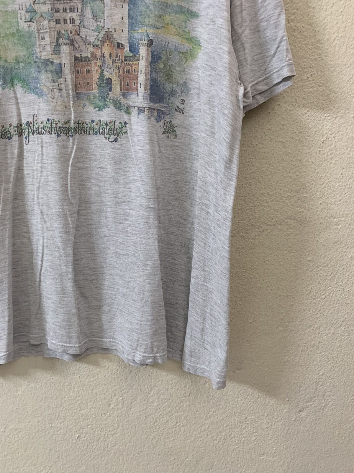 Jerzees Jerzees Konigs Scloss Neuschwanstein Tee Size US M / EU 48-50 / 2 - 2 Thumbnail
