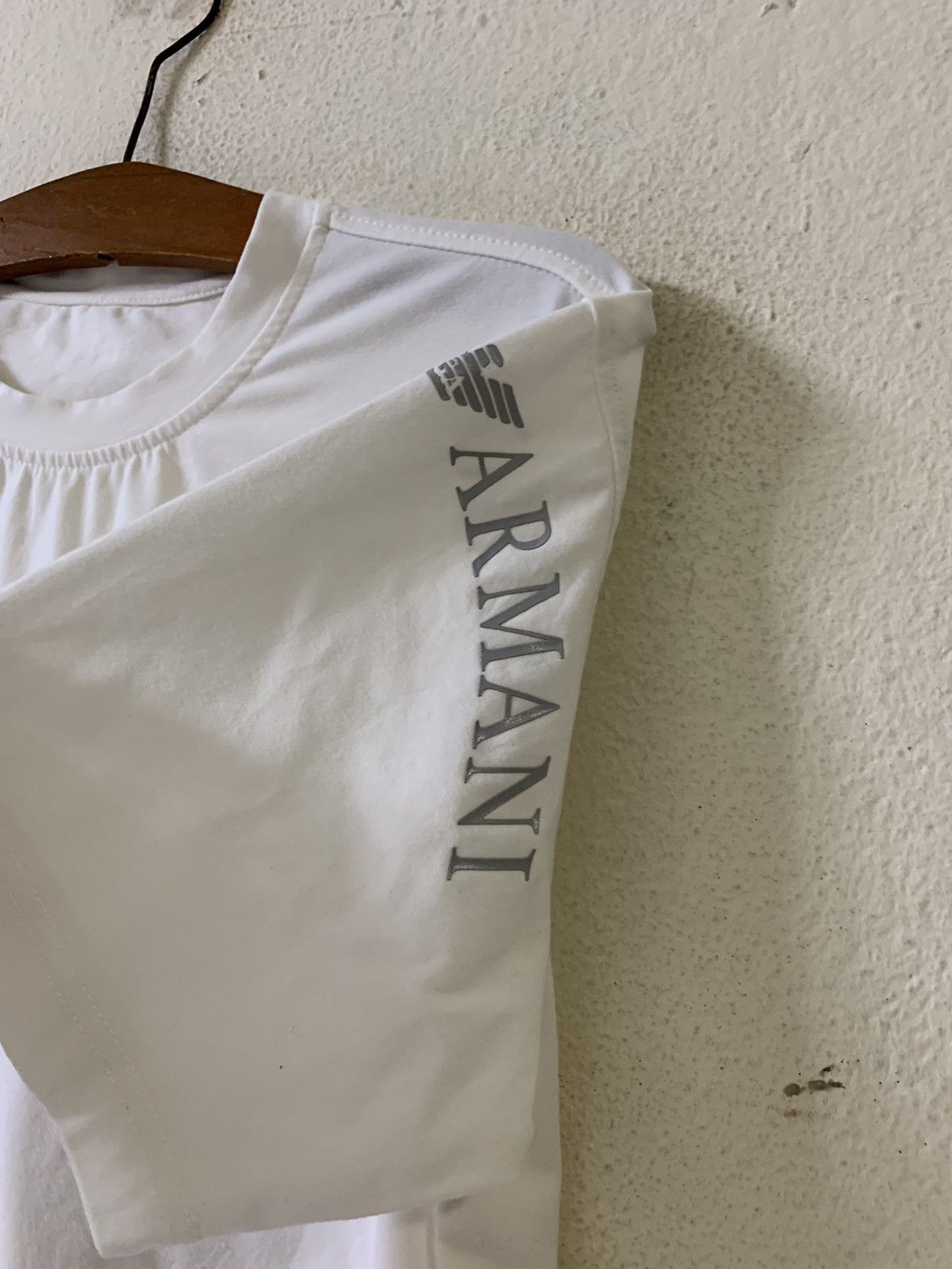 Emporio Armani Emporio Armani Spellout Tshirt Size US S / EU 44-46 / 1 - 6 Thumbnail