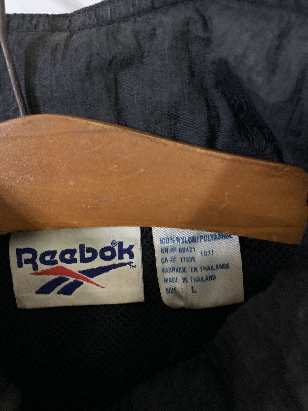 Reebok Vintage Reebok Windbreaker Jacket Size US L / EU 52-54 / 3 - 5 Thumbnail