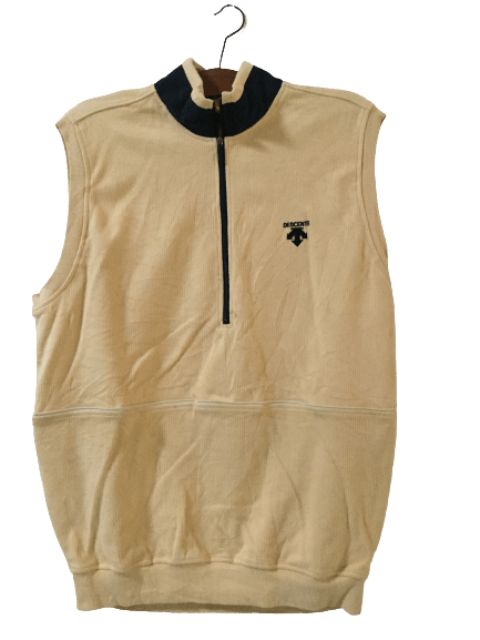 Descente Vintage Descente Golf Vest Sweater Windbreaker Jacket Size US S / EU 44-46 / 1 - 5 Thumbnail