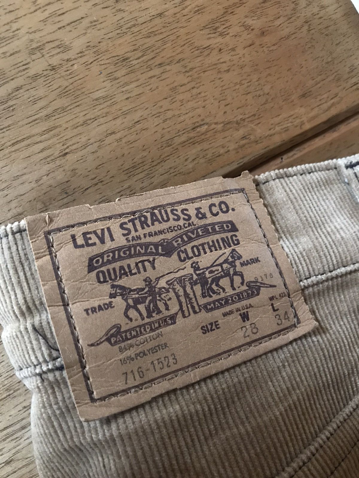 Levi's × Vintage Vintage Levi’s corduroy pants white tab Size US 30 / EU 46 - 4 Thumbnail