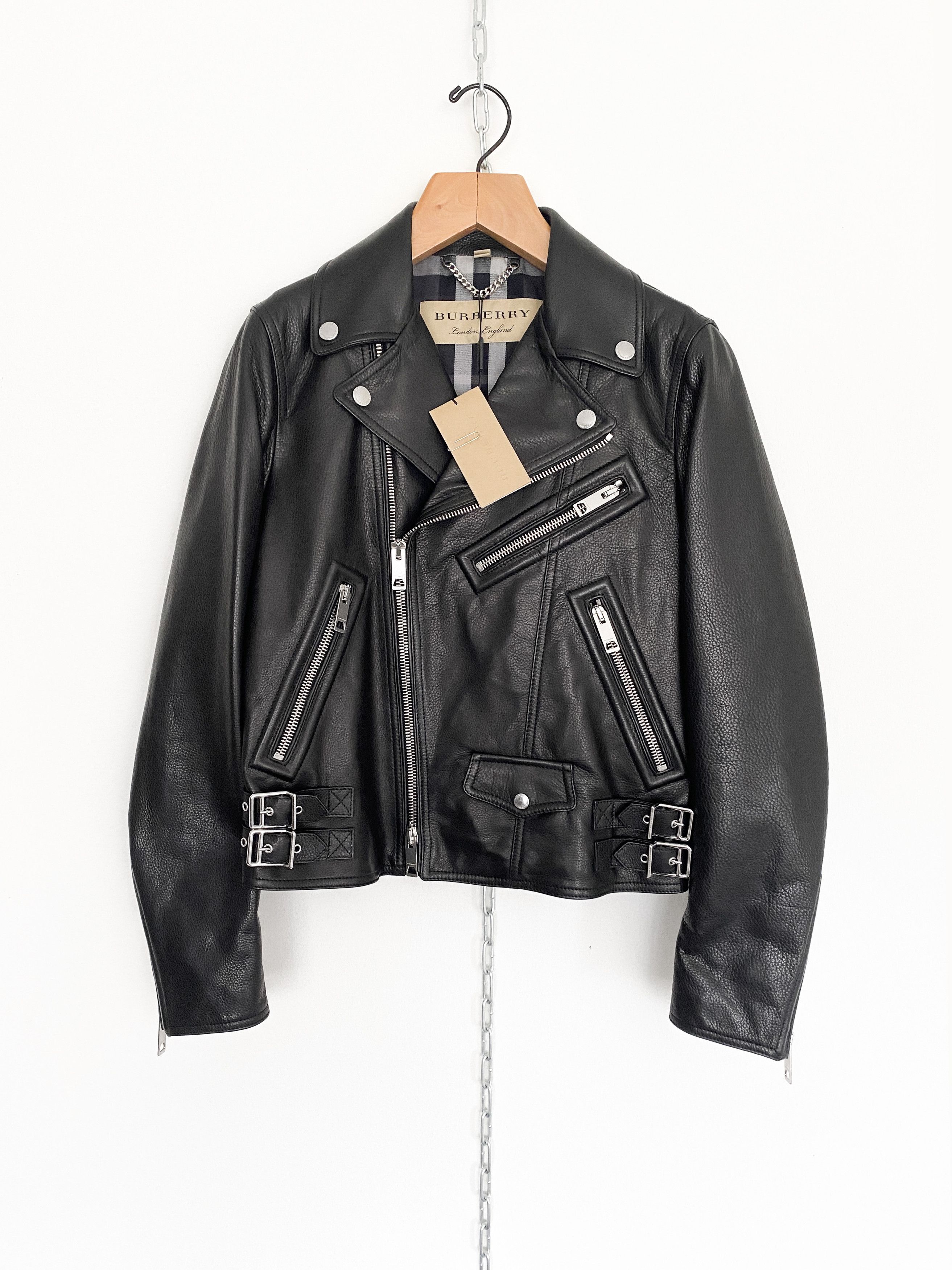 Burberry Iconic Leather Biker in grained calfskin sz 46 new with tag Size US S / EU 44-46 / 1 - 1 Thumbnail