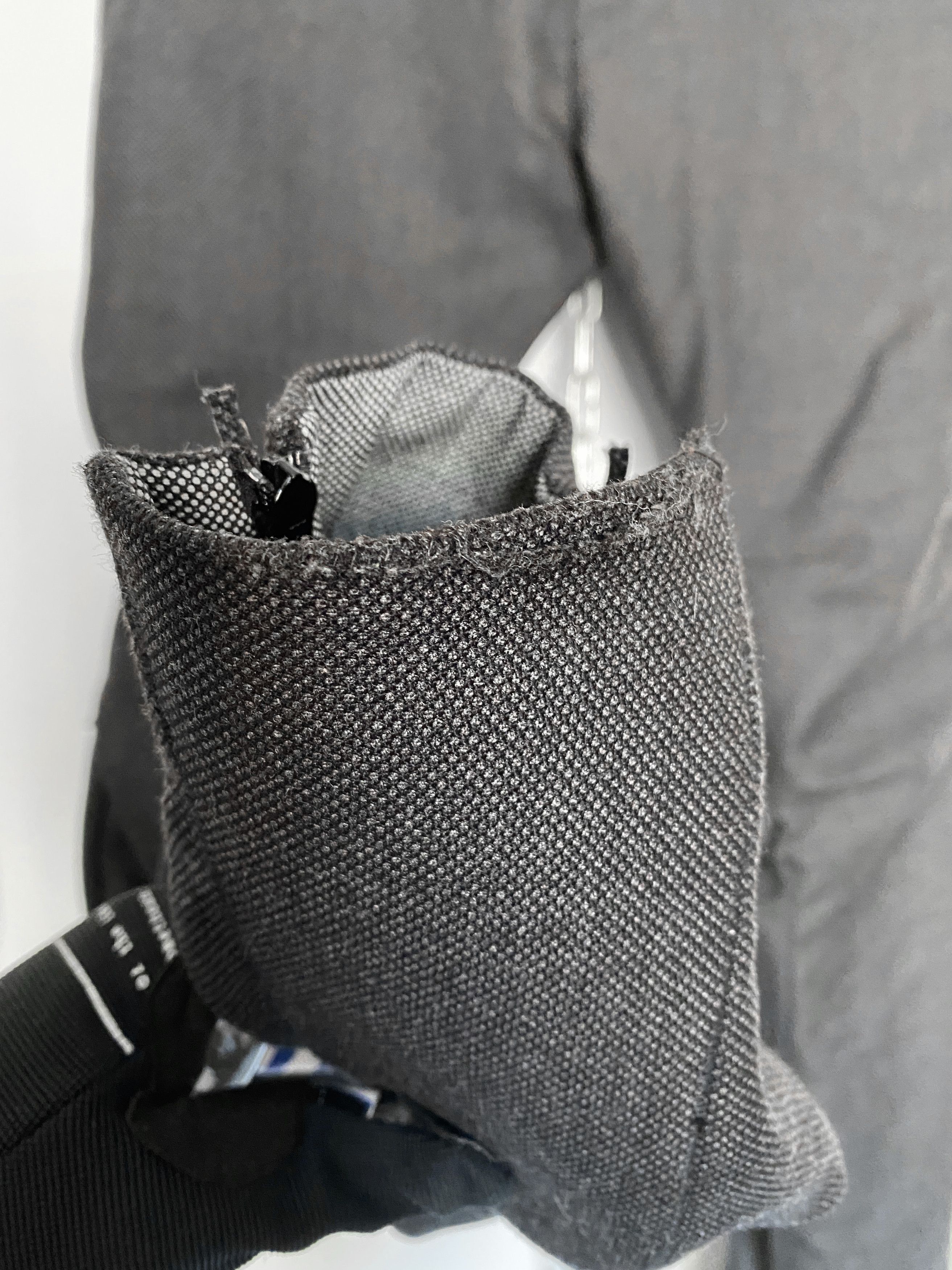 Aitor Throup Legs - Calf Pocket Articulated Trousers Size US 30 / EU 46 - 9 Thumbnail
