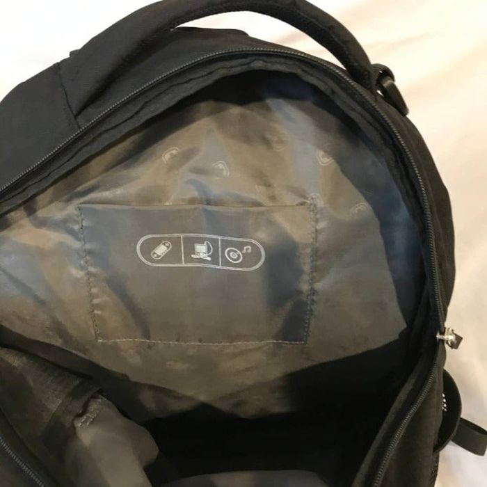 Swissgear Swiss Gear Black Backpack | Grailed