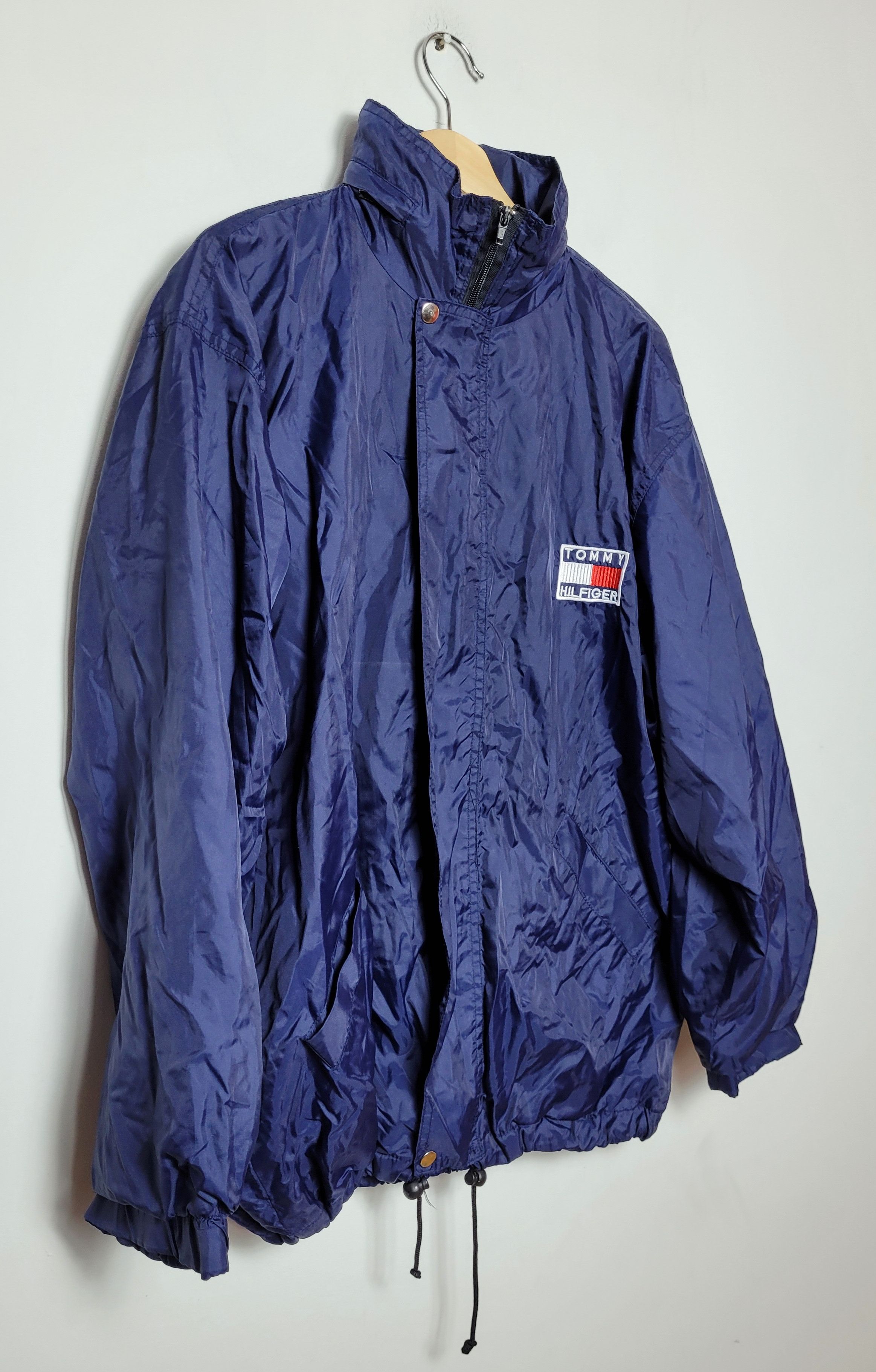 Tommy Hilfiger × Vintage Tommy Hilfiger Vintage Light Jacket Windbreaker Size US XL / EU 56 / 4 - 3 Thumbnail