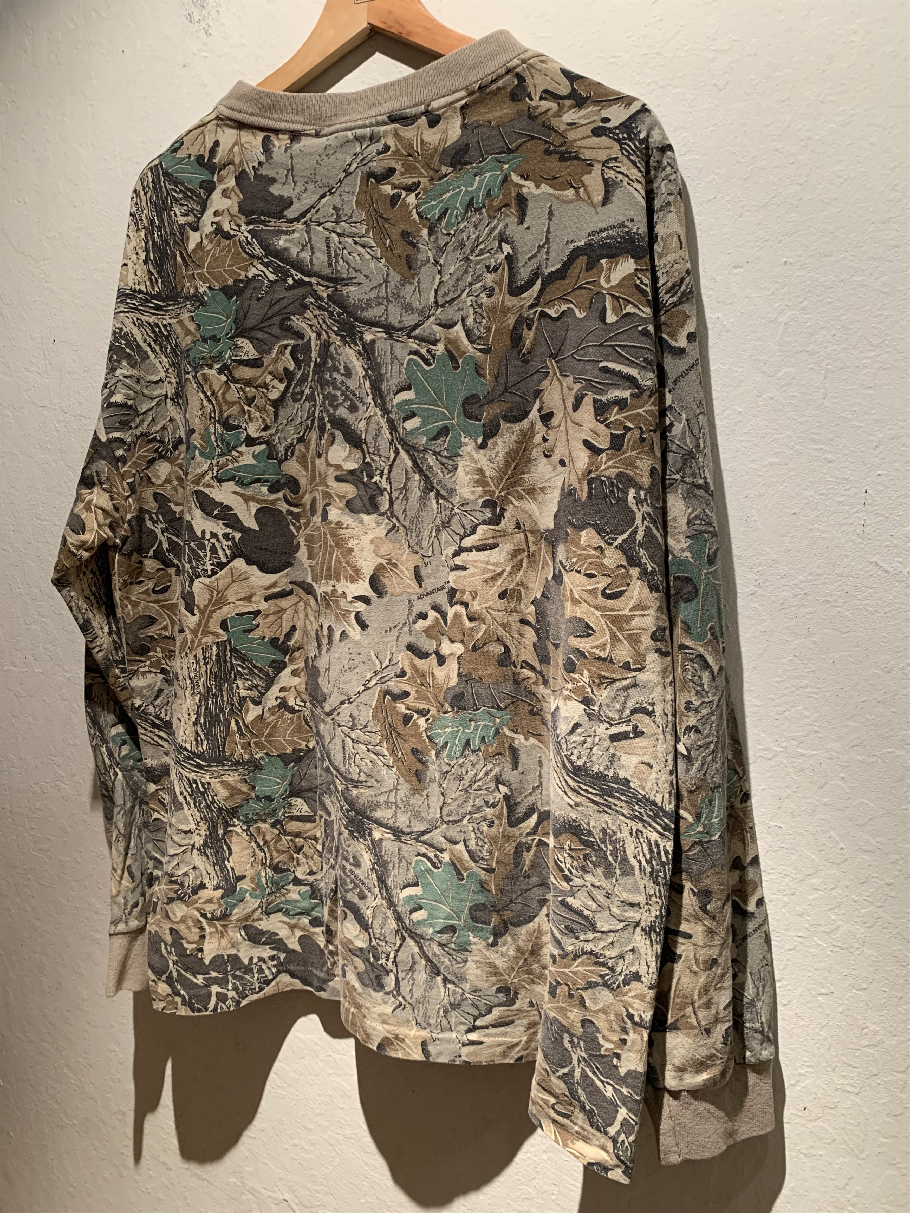 Vintage *RARE* USA High Peak RealTree Camo Long Sleeve Pocket Shirt Size US XL / EU 56 / 4 - 6 Thumbnail