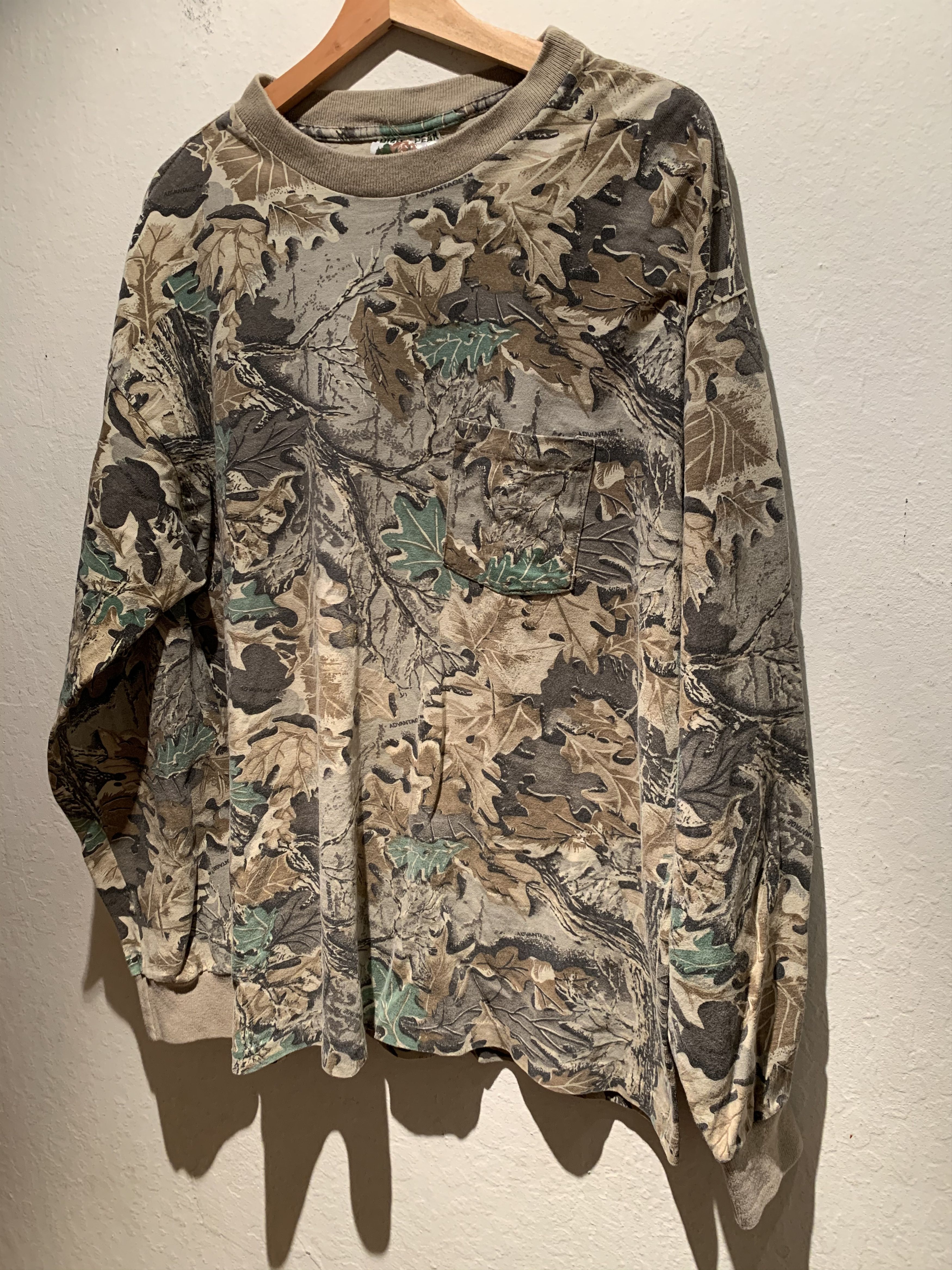 Vintage *RARE* USA High Peak RealTree Camo Long Sleeve Pocket Shirt Size US XL / EU 56 / 4 - 1 Thumbnail