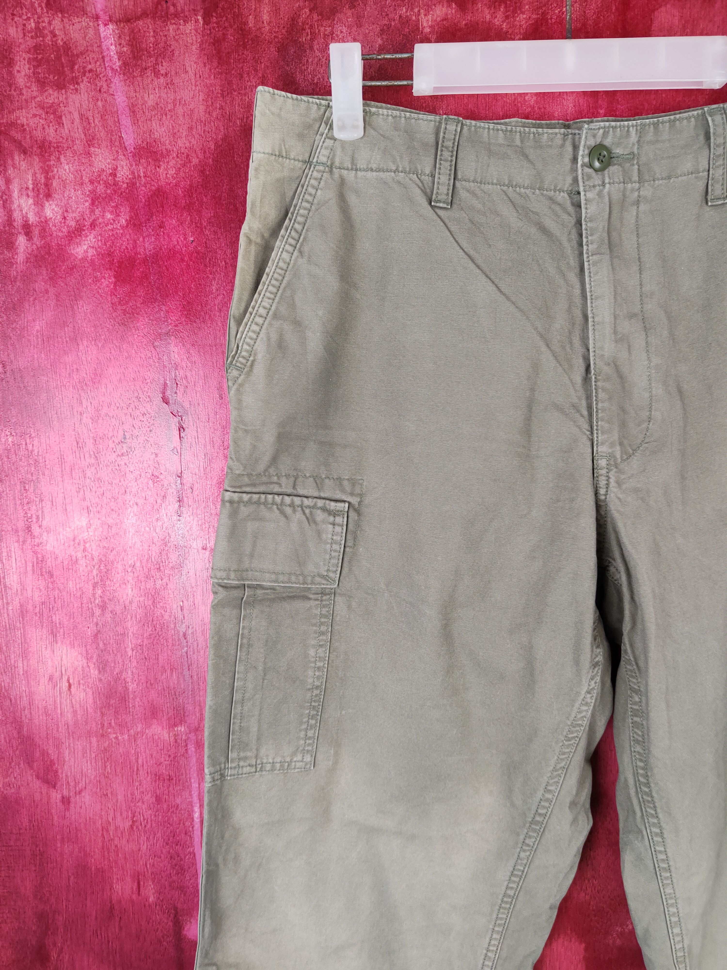 Japanese Brand × Uniqlo Uniqlo Green Multi Pocket Tactical Cargo Pants #5319 Size US 34 / EU 50 - 3 Thumbnail
