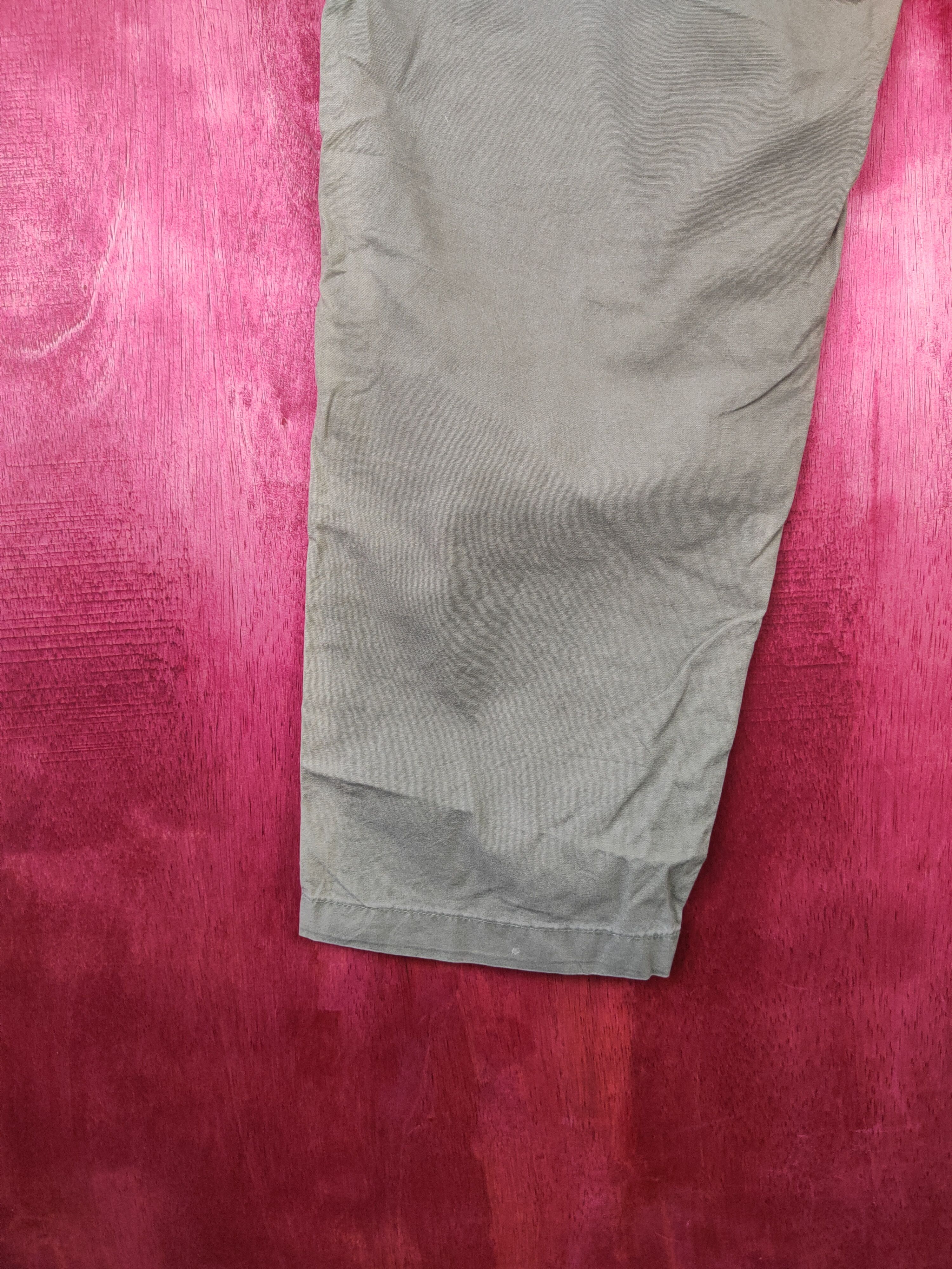 Japanese Brand × Uniqlo Uniqlo Green Multi Pocket Tactical Cargo Pants #5319 Size US 34 / EU 50 - 9 Thumbnail