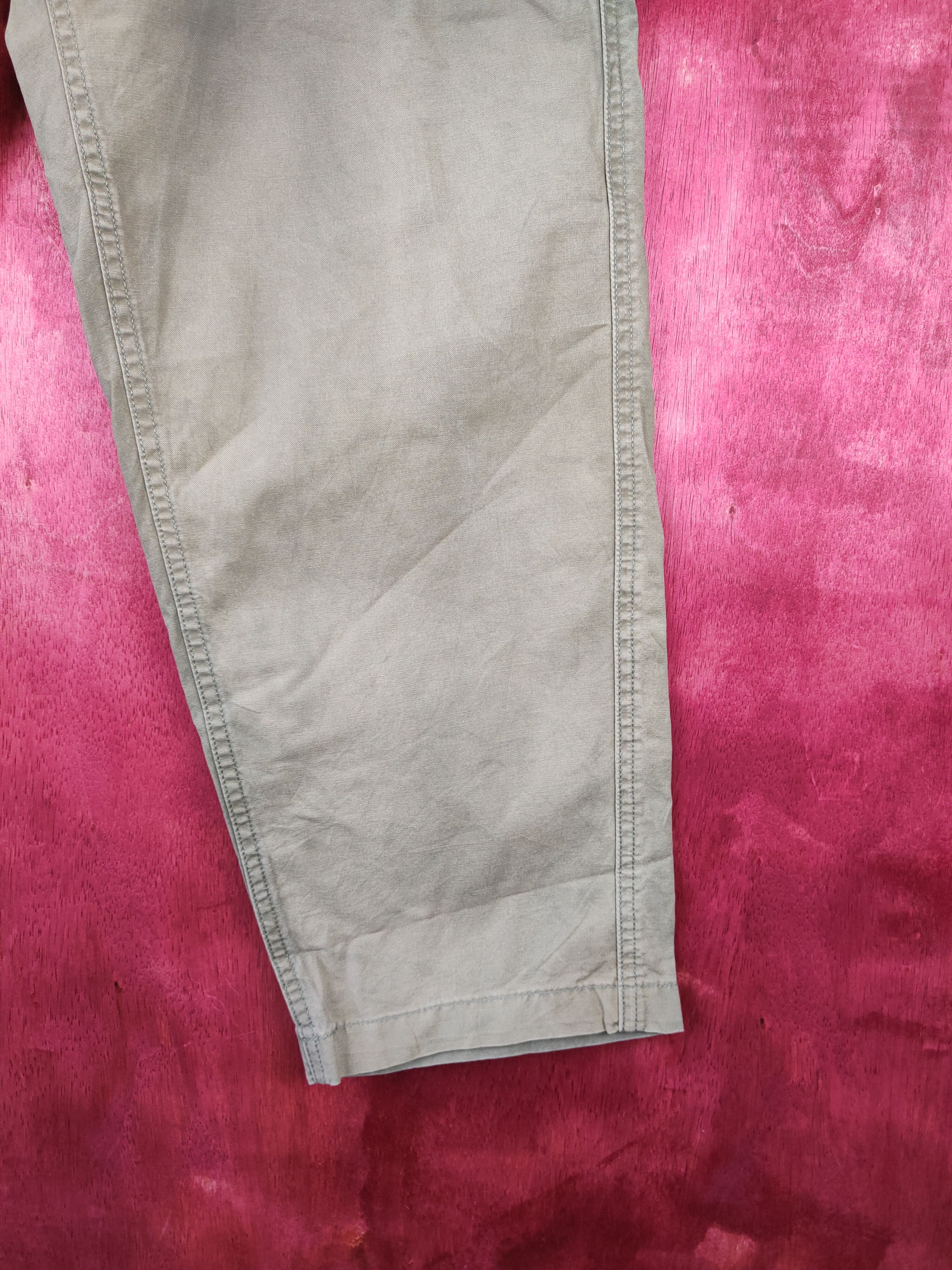 Japanese Brand × Uniqlo Uniqlo Green Multi Pocket Tactical Cargo Pants #5319 Size US 34 / EU 50 - 6 Thumbnail