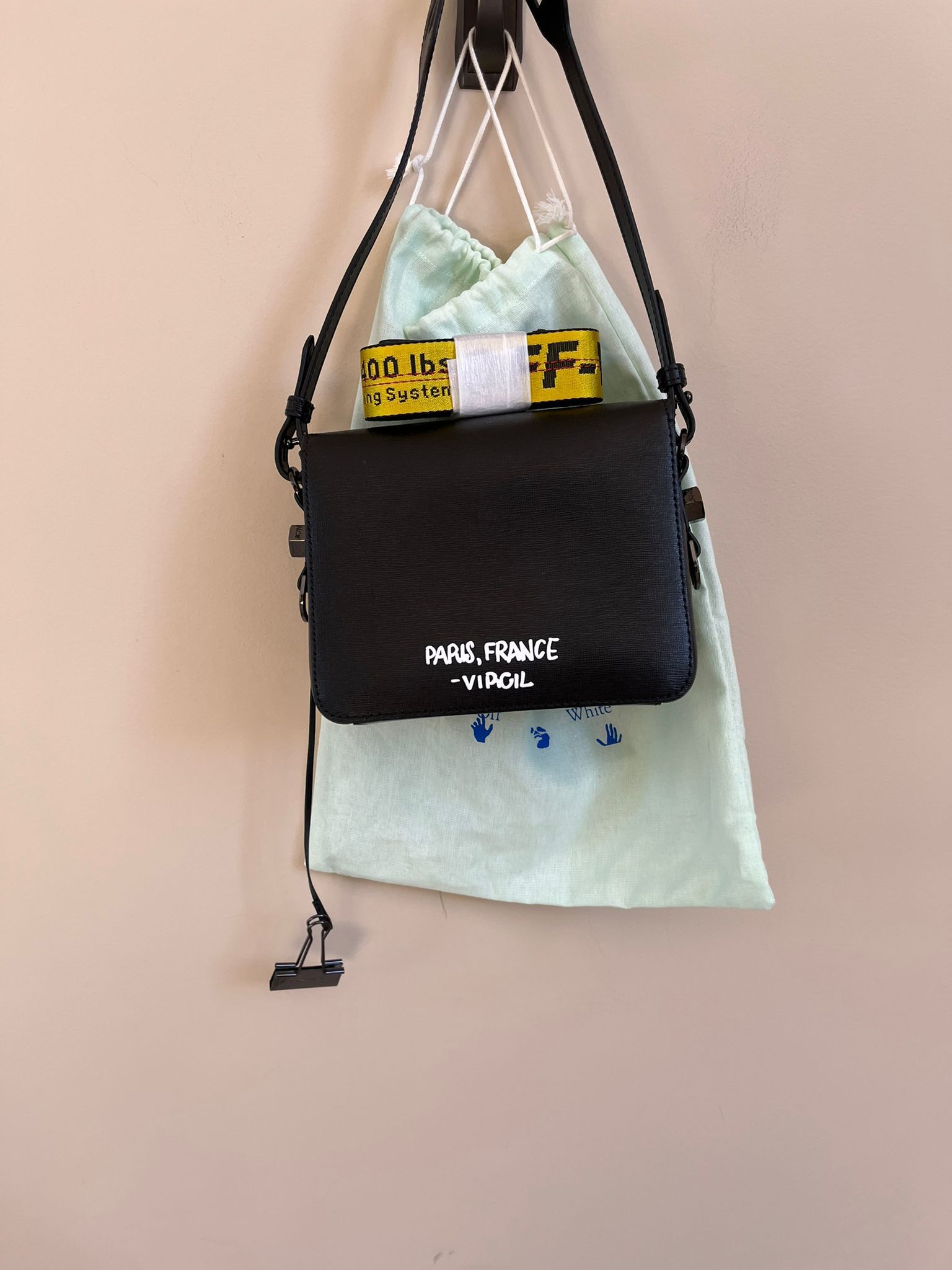 Off-White Virgil Paris For Display Only Binder Clip Bag in Black Size ONE SIZE - 10 Thumbnail