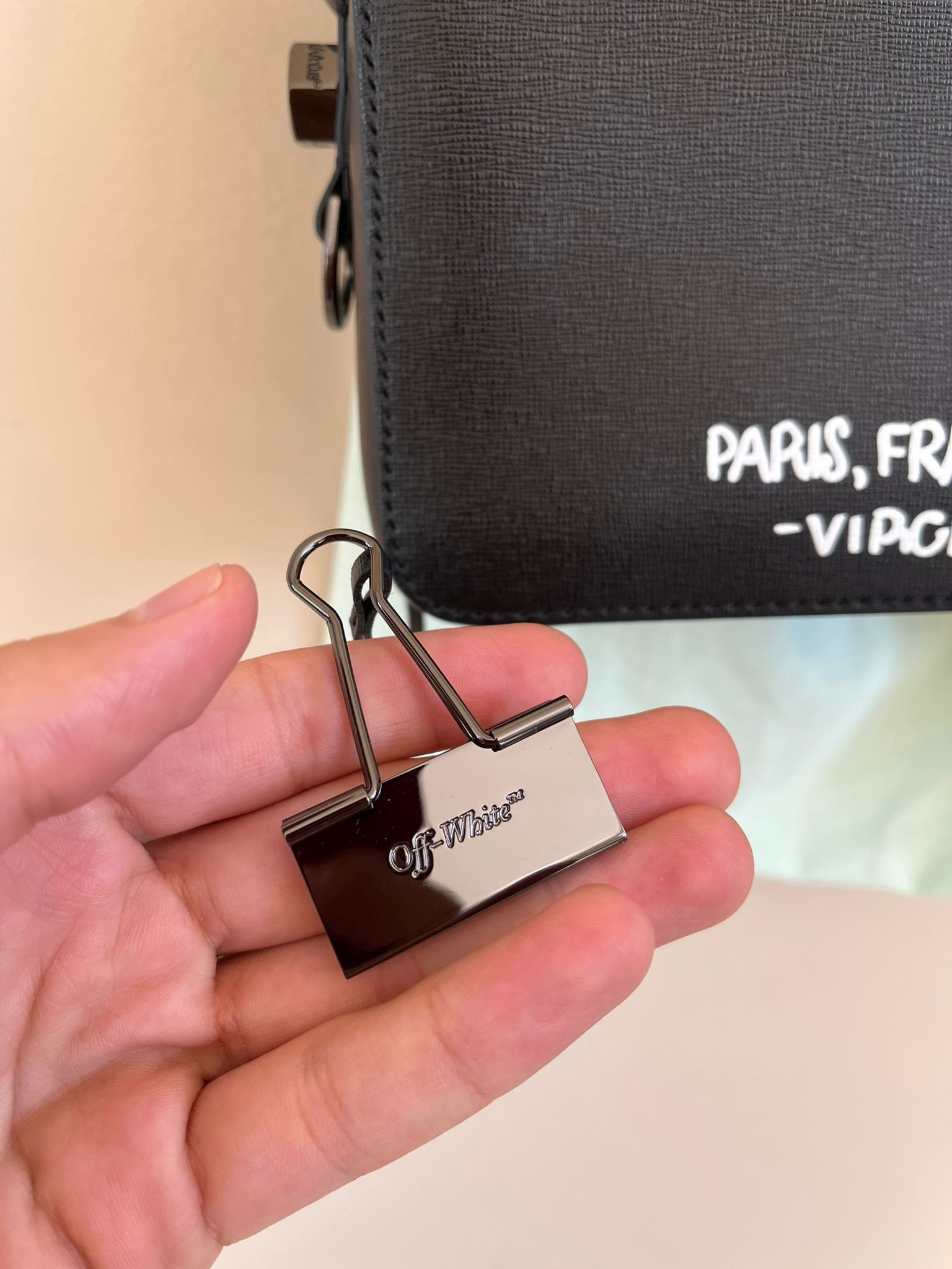 Off-White Virgil Paris For Display Only Binder Clip Bag in Black Size ONE SIZE - 12 Thumbnail