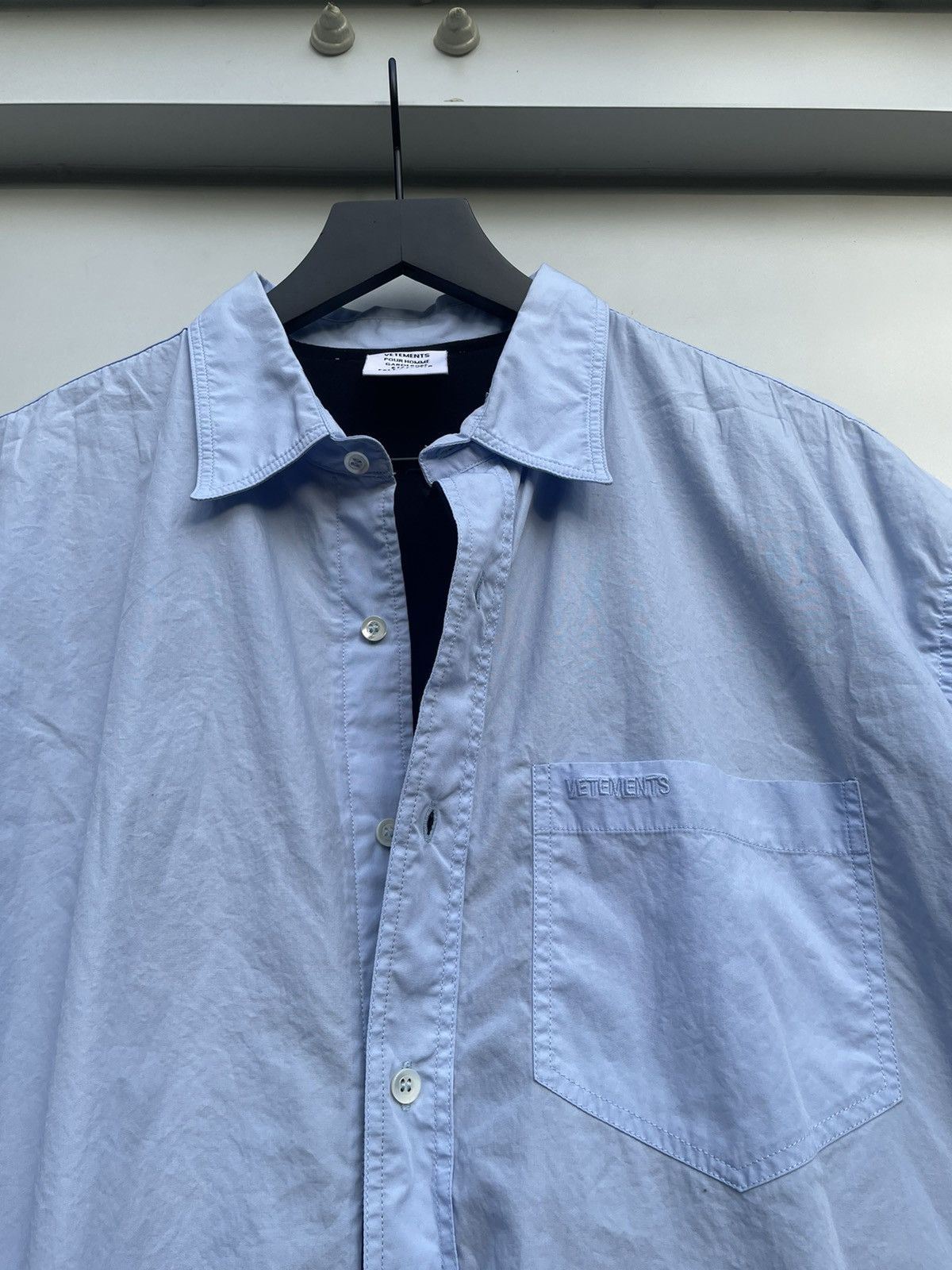 Vetements Double Layered ‘Happiness’ Shirt Size US L / EU 52-54 / 3 - 4 Thumbnail