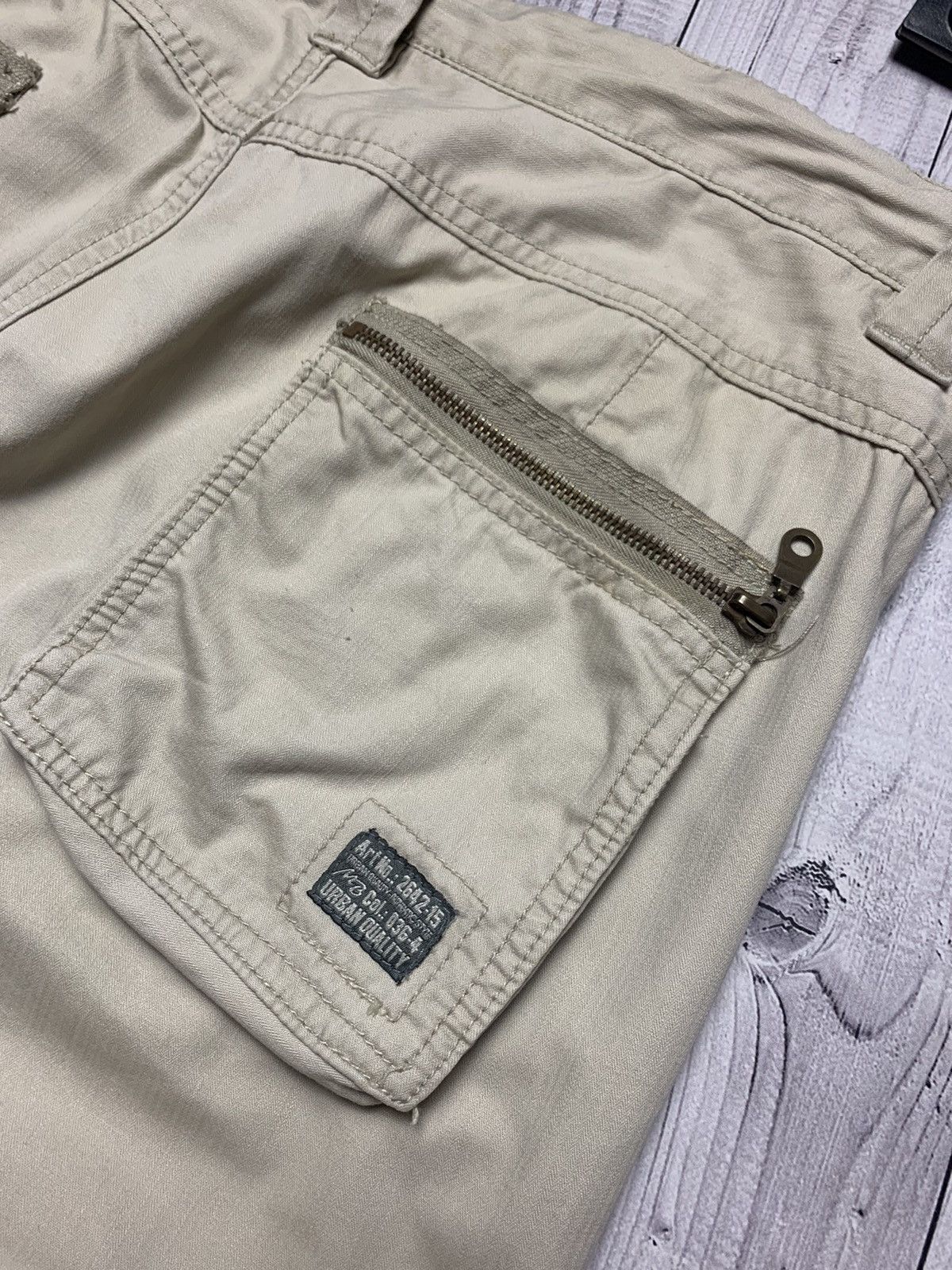 Vintage Vintage multi pocket cargo pants rare size 34 Size US 34 / EU 50 - 7 Thumbnail