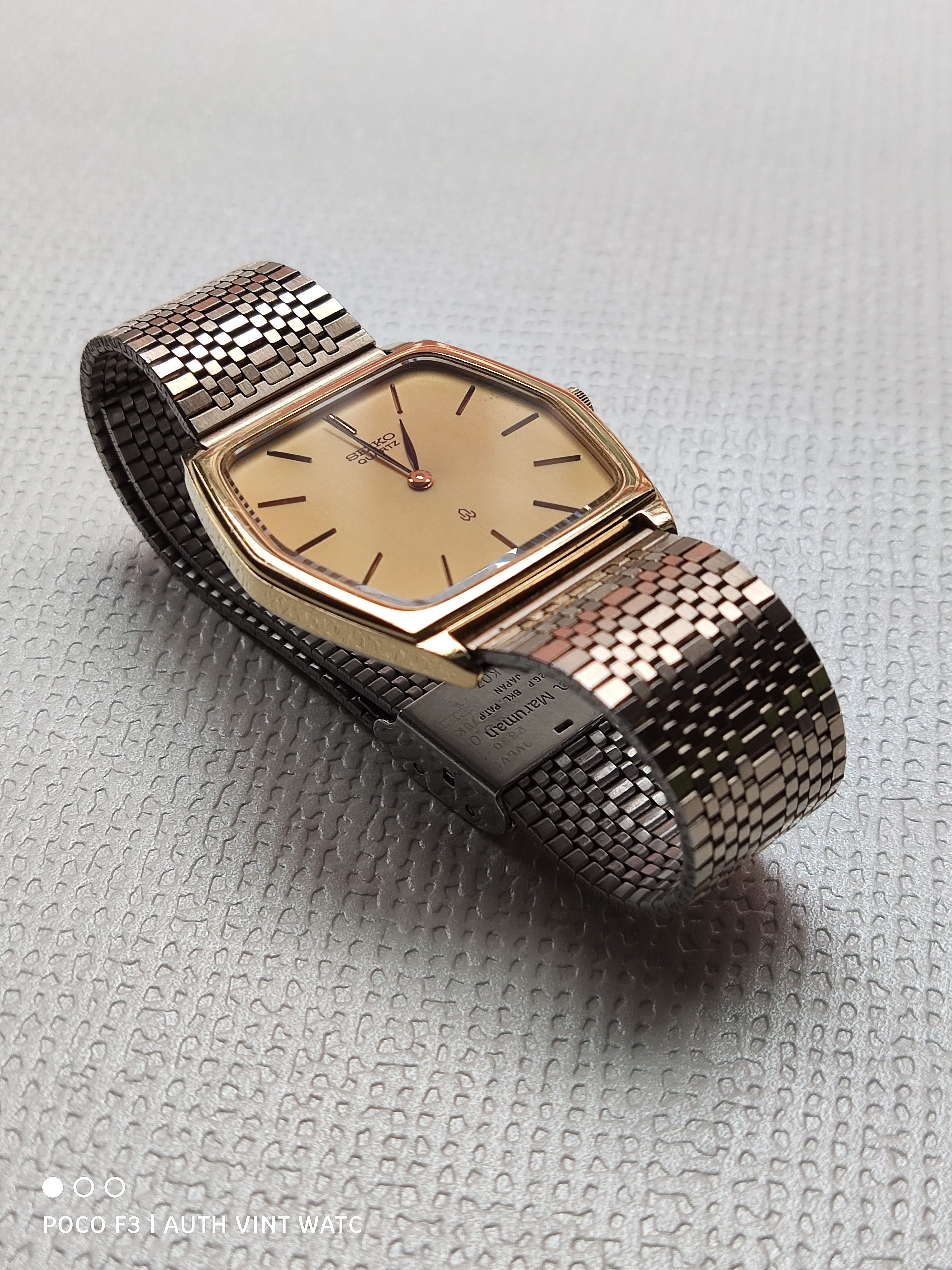 Citizen Authentic Vintage Seiko Quartz Full Gold Unisex Size ONE SIZE - 1 Thumbnail