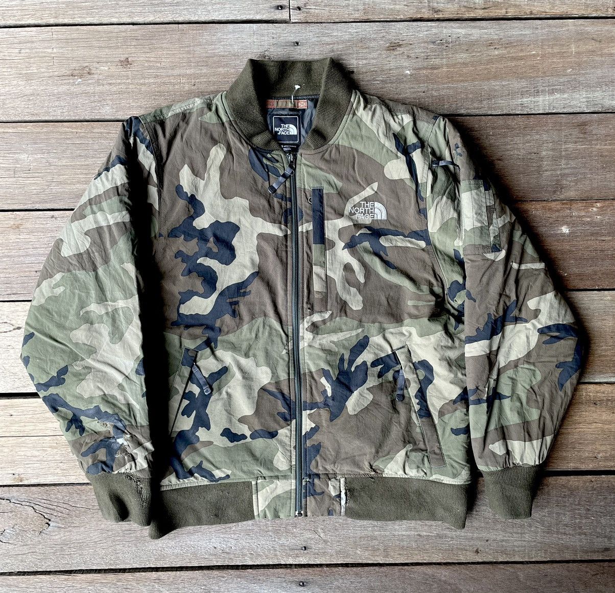 The North Face × Vintage The North Face Camo Soldier Jacket Size US L / EU 52-54 / 3 - 1 Thumbnail