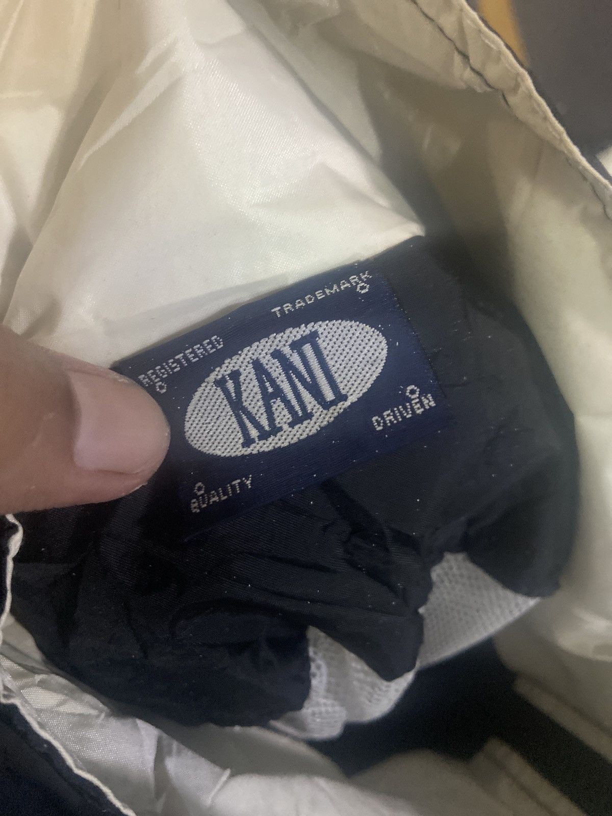 Other 🔥SALE🔥KARL KANI SPORT VINTAGE DESIGN NYLON JACKET Size US L / EU 52-54 / 3 - 7 Thumbnail