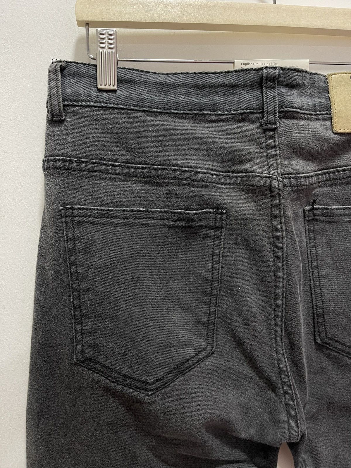 Obey × Vintage OBEY PROPAGANDA STRETCHABLE SKINNY STYLE DUSTRESSED DENIM Size US 31 - 10 Thumbnail