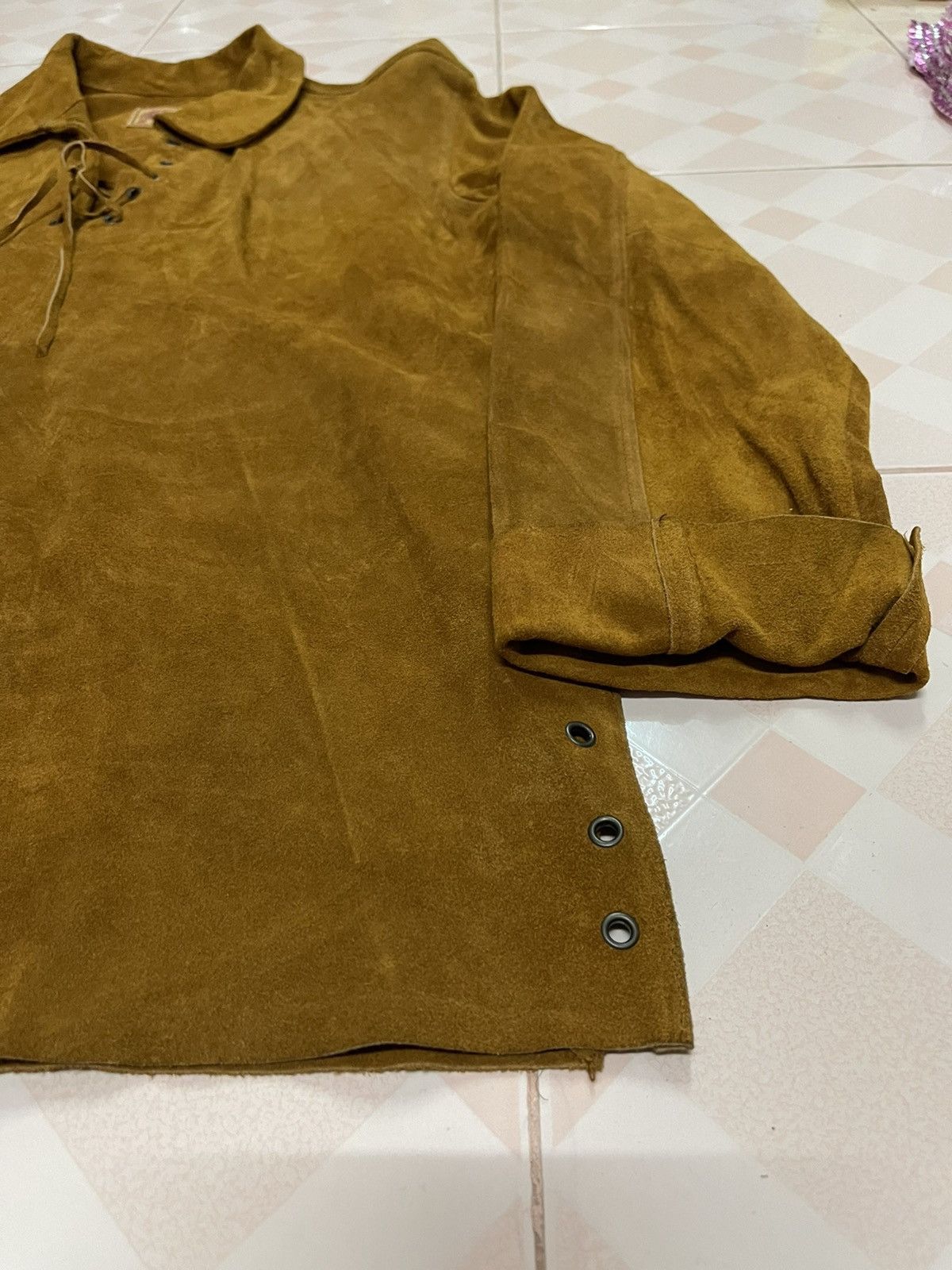 Genuine Leather × Japanese Brand × Leather Very rare COW SKIN LEATHER WEAR size L Size US L / EU 52-54 / 3 - 5 Thumbnail