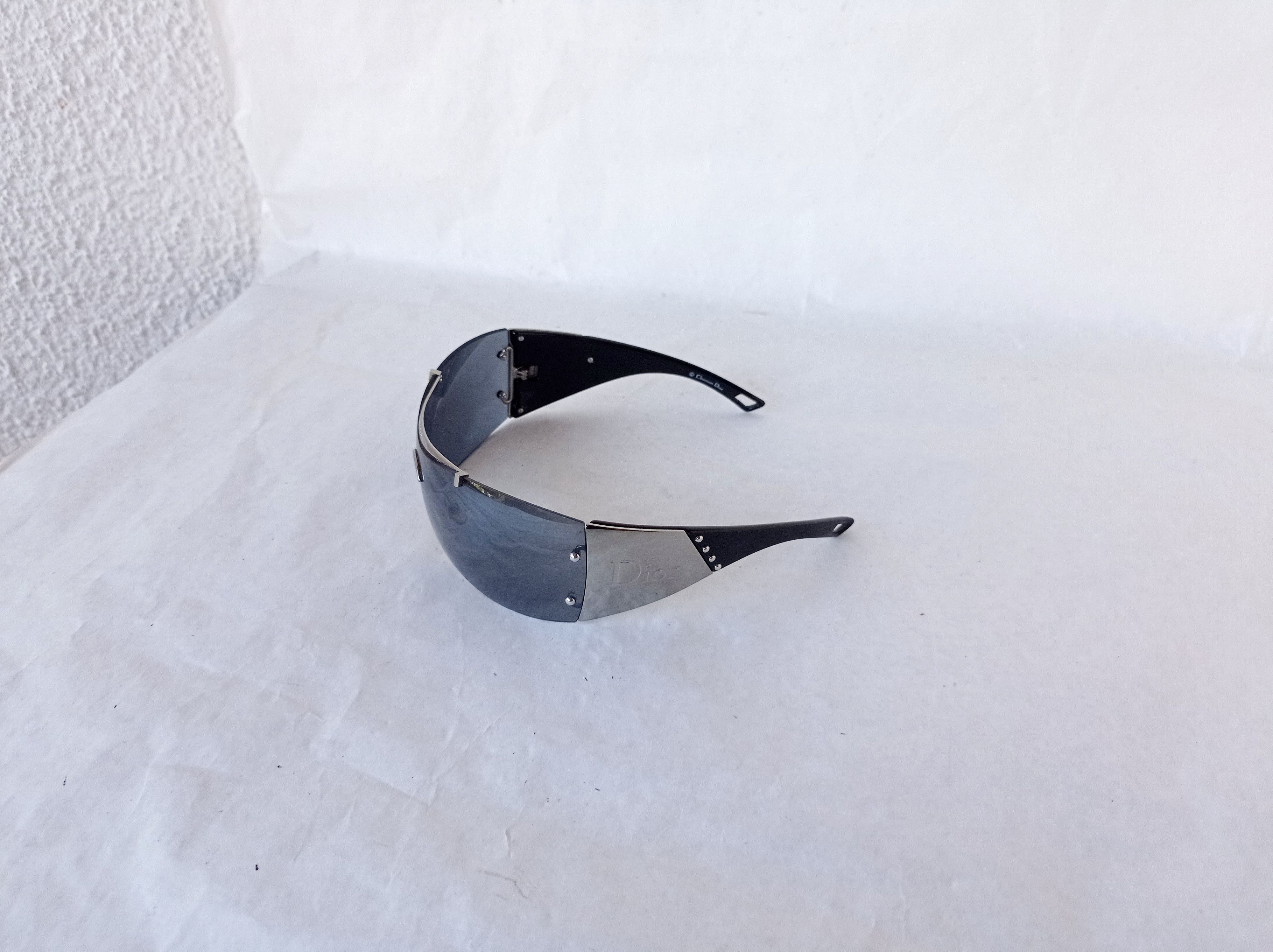 Dior Vintage Dior sunglasses. DIORITO 2 PEBP8 110 Size ONE SIZE - 5 Thumbnail