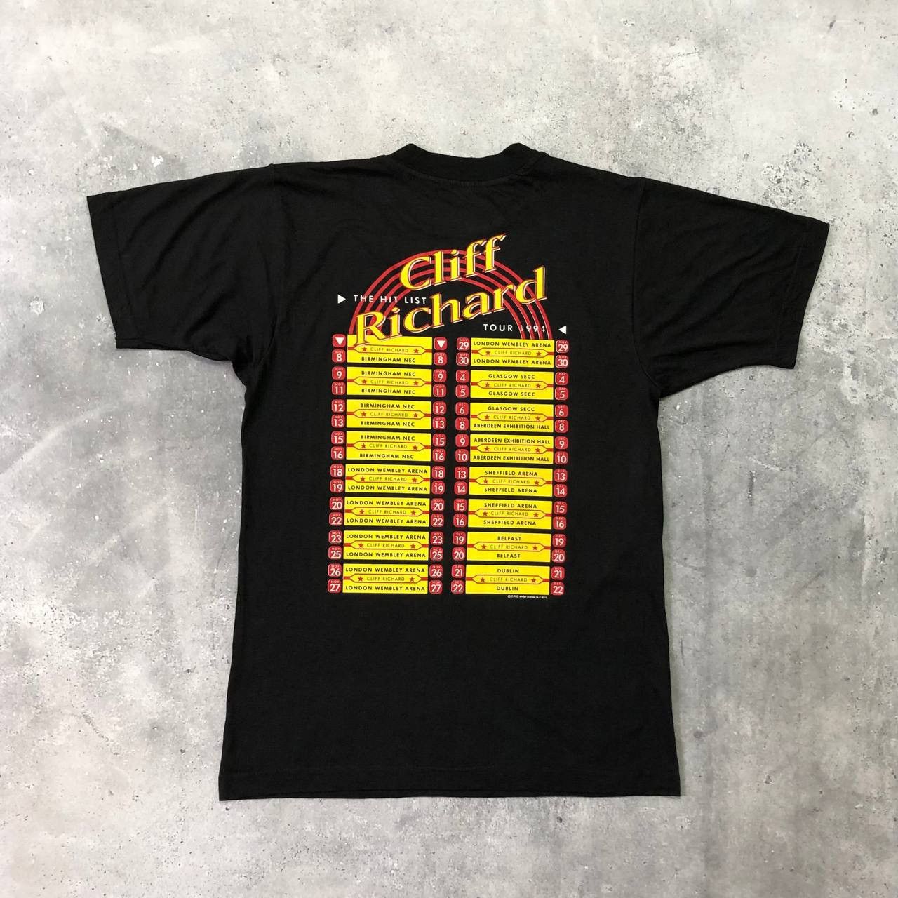 Band Tees Vintage 1994 Cliff Richard The Hit List Tour T Shirt Black M Size US M / EU 48-50 / 2 - 2 Thumbnail